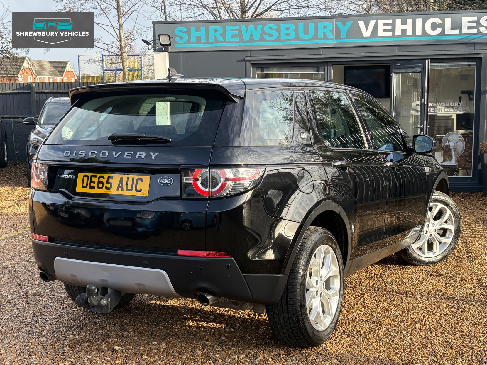 Land Rover Discovery Sport 2.0 TD4 HSE SUV 5dr Diesel Auto 4WD Euro 6 (s/s) (180 ps)