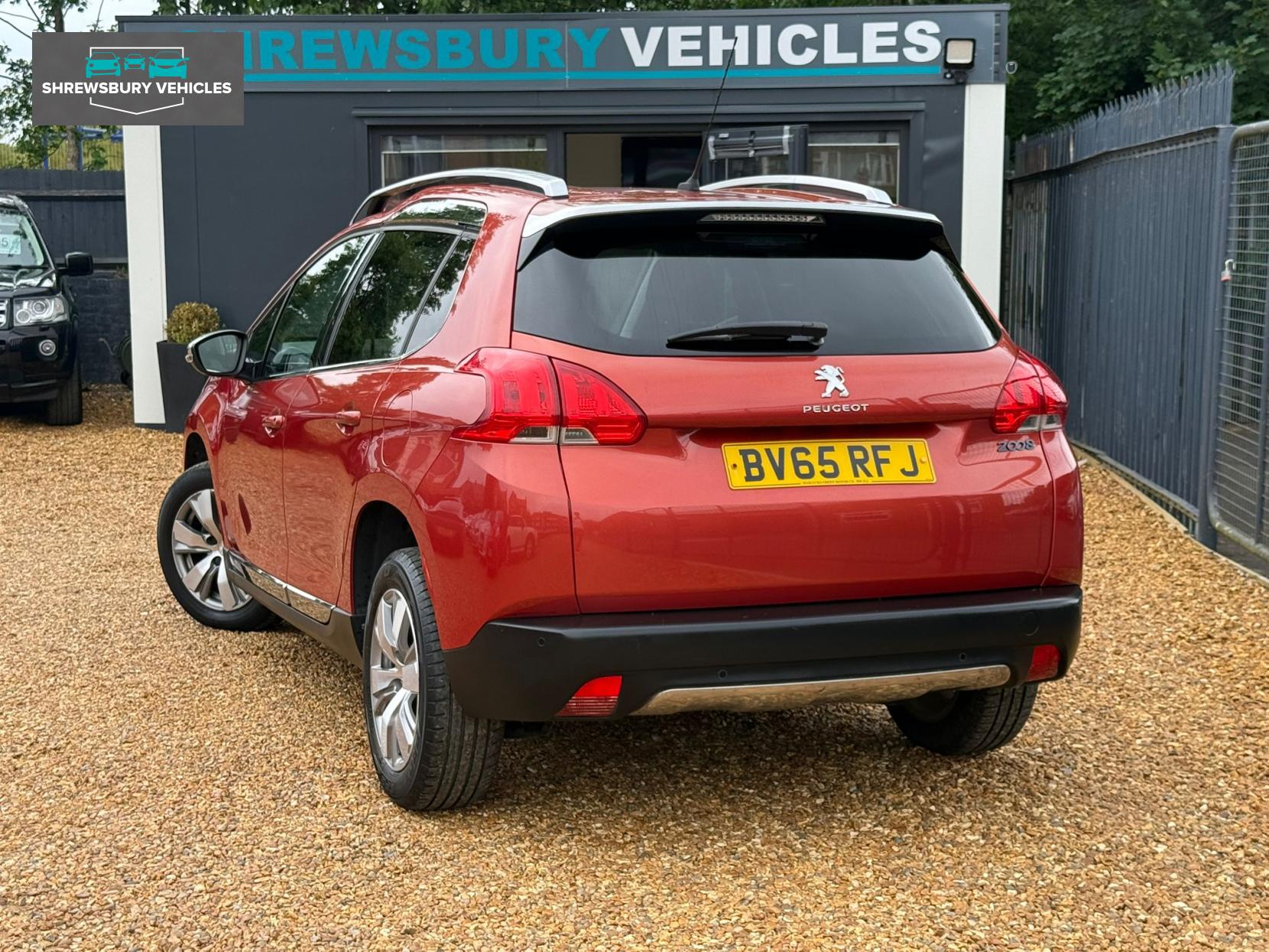 Peugeot 2008 1.2 PureTech Allure SUV 5dr Petrol Manual Euro 6 (82 ps)