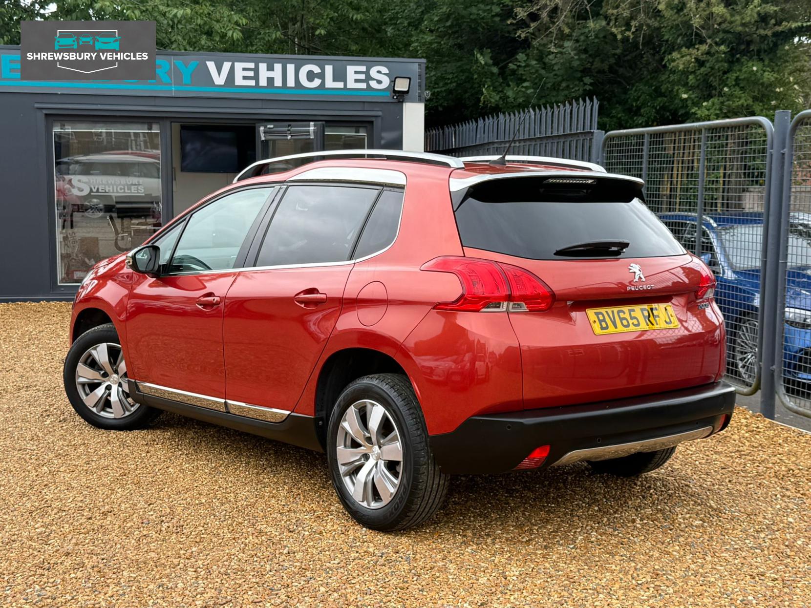 Peugeot 2008 1.2 PureTech Allure SUV 5dr Petrol Manual Euro 6 (82 ps)