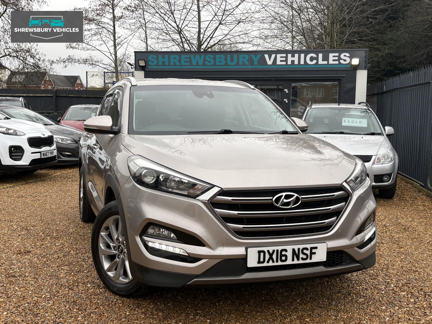 Hyundai TUCSON 1.7 CRDi Blue Drive Premium SUV 5dr Diesel Manual Euro 6 (s/s) (116 ps)