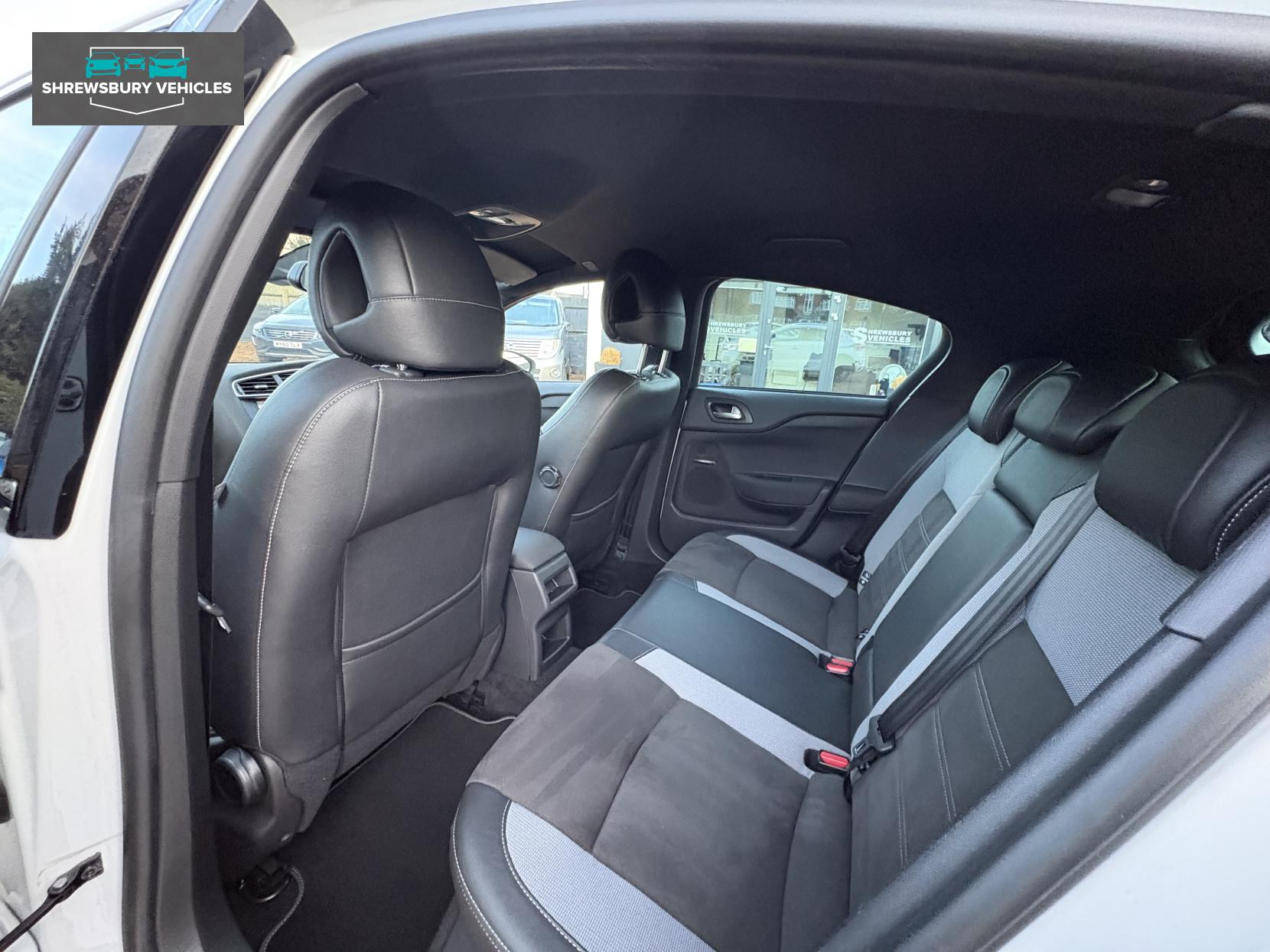 DS AUTOMOBILES DS 4 CROSSBACK 1.6 BlueHDi Crossback 5dr Diesel Manual Euro 6 (s/s) (120 ps)