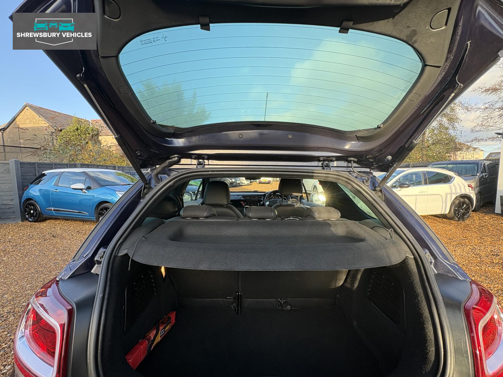 DS AUTOMOBILES DS 3 1.2 PureTech DStyle Hatchback 3dr Petrol Manual Euro 6 (s/s) (110 ps)