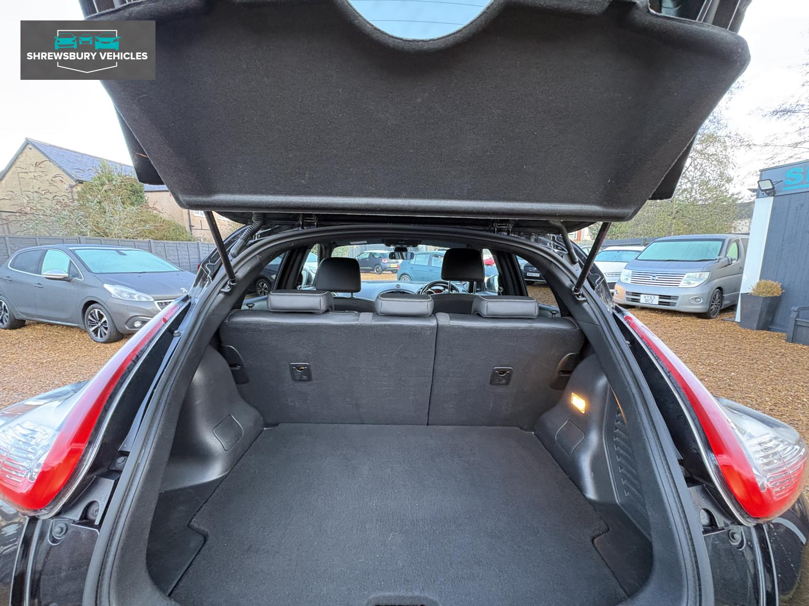 Nissan Juke 1.2 DIG-T N-Connecta SUV 5dr Petrol Manual Euro 6 (s/s) (115 ps)