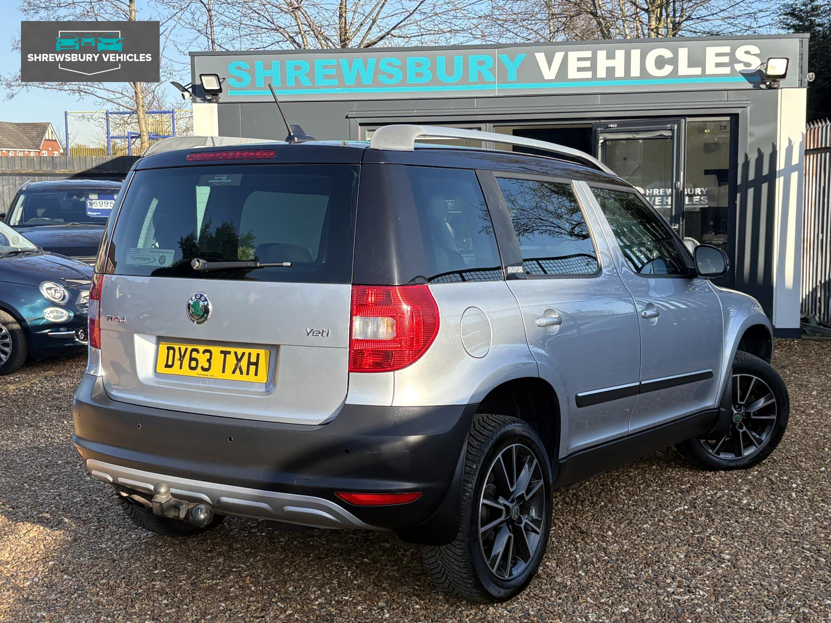 Skoda Yeti 2.0 TDI Adventure SUV 5dr Diesel Manual 4WD Euro 5 (140 ps)