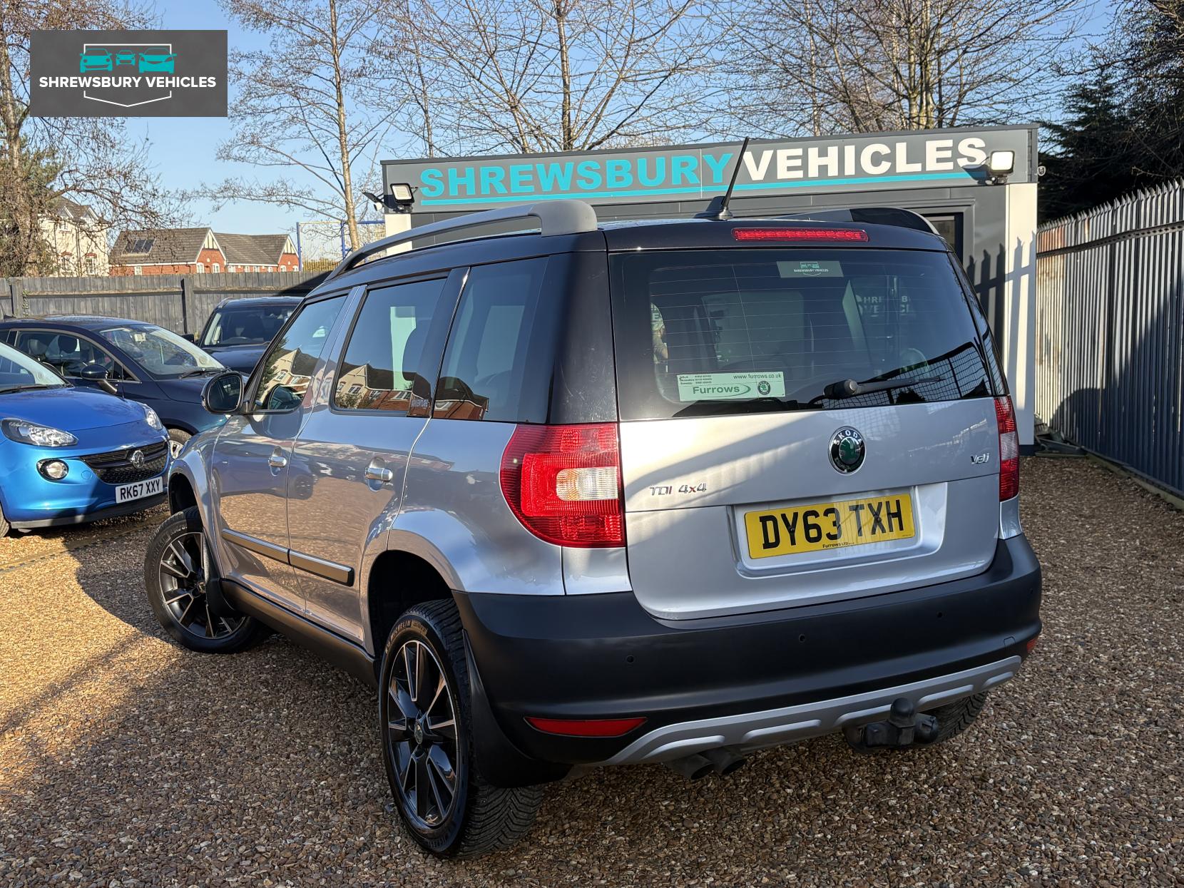Skoda Yeti 2.0 TDI Adventure SUV 5dr Diesel Manual 4WD Euro 5 (140 ps)