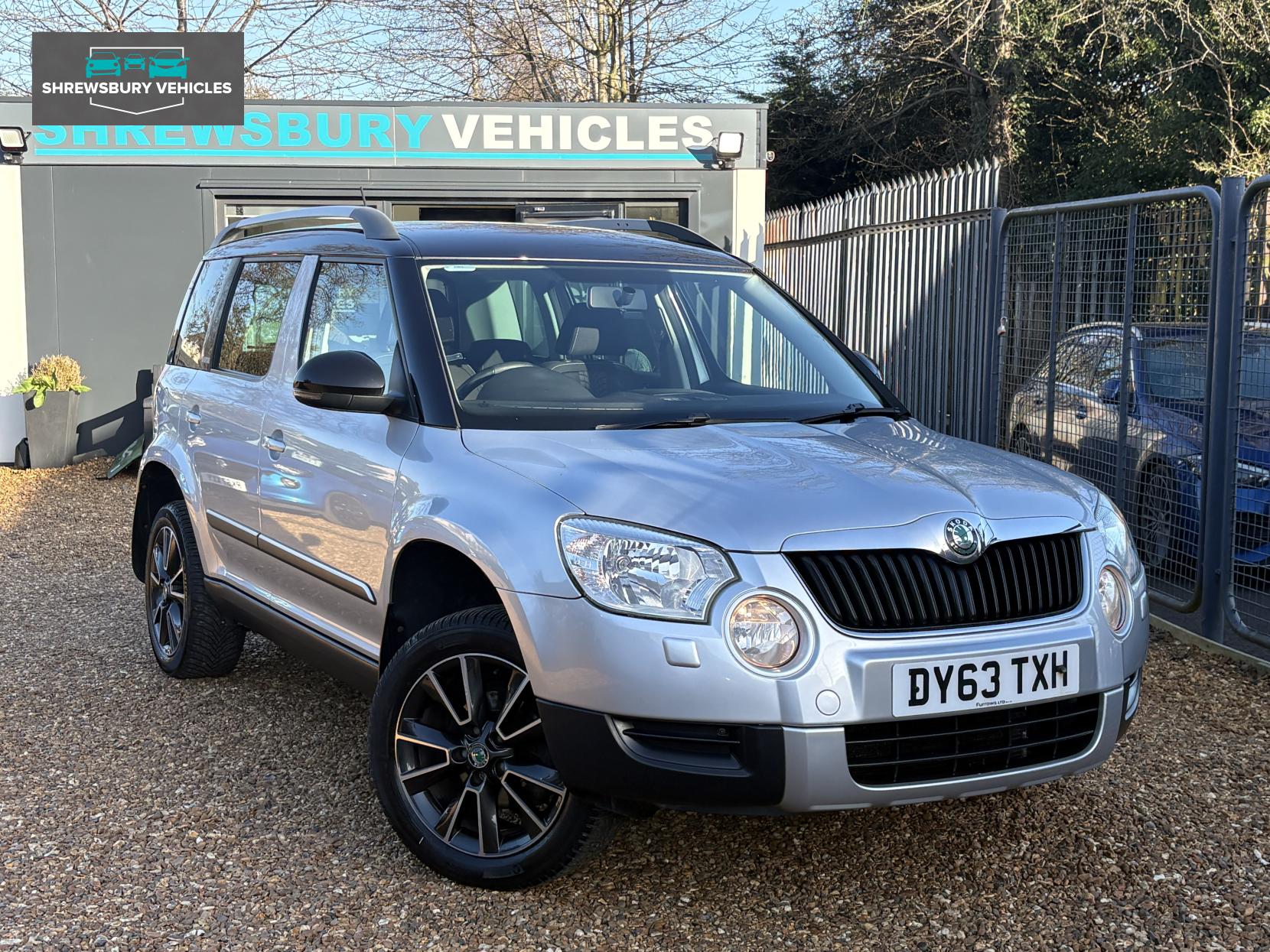 Skoda Yeti 2.0 TDI Adventure SUV 5dr Diesel Manual 4WD Euro 5 (140 ps)