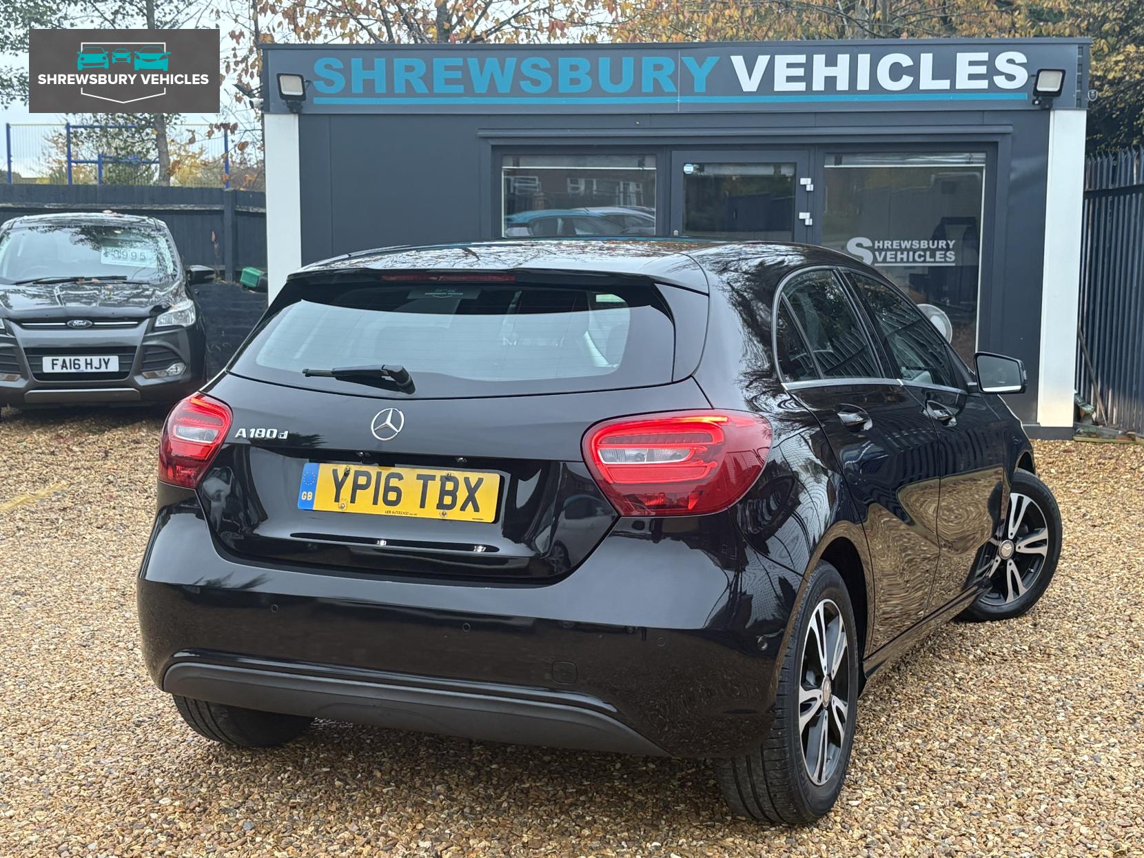 Mercedes-Benz A Class 1.5 A180d SE (Executive) Hatchback 5dr Diesel Manual Euro 6 (s/s) (109 ps)