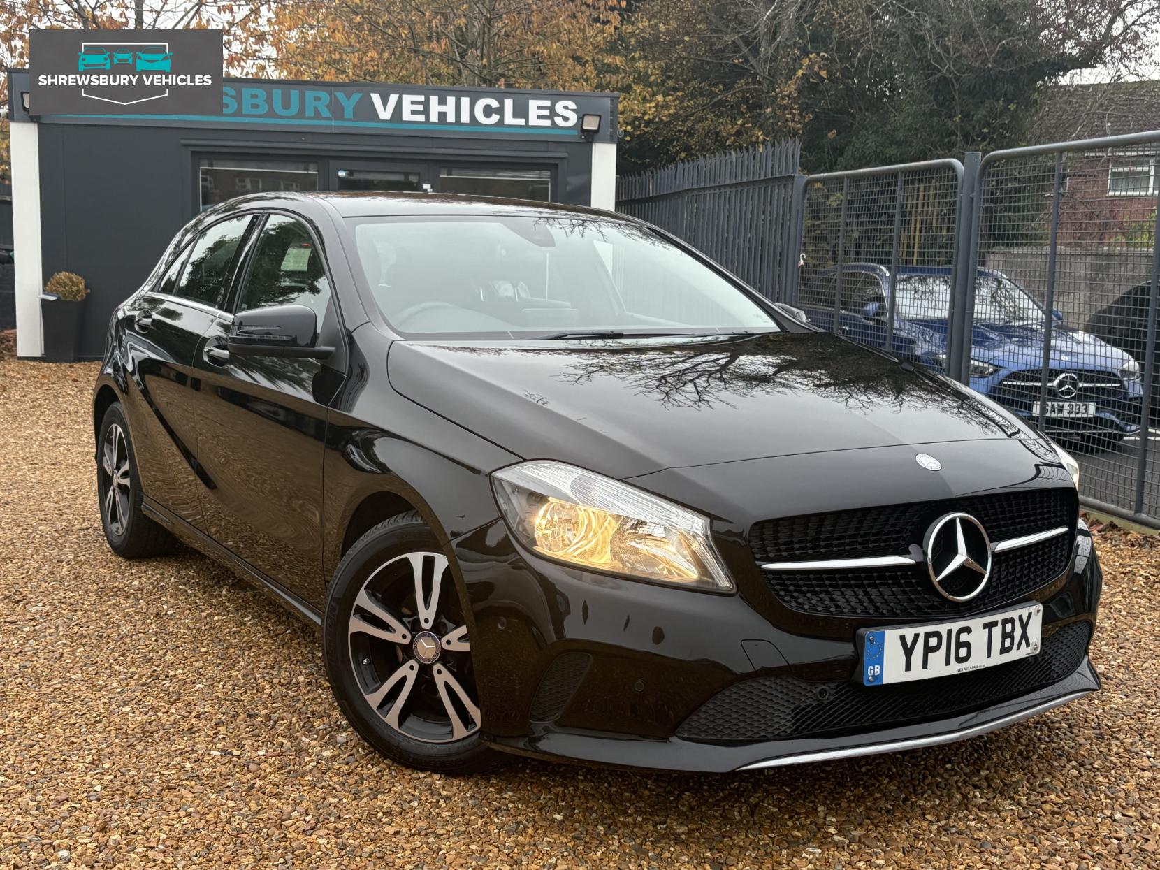 Mercedes-Benz A Class 1.5 A180d SE (Executive) Hatchback 5dr Diesel Manual Euro 6 (s/s) (109 ps)