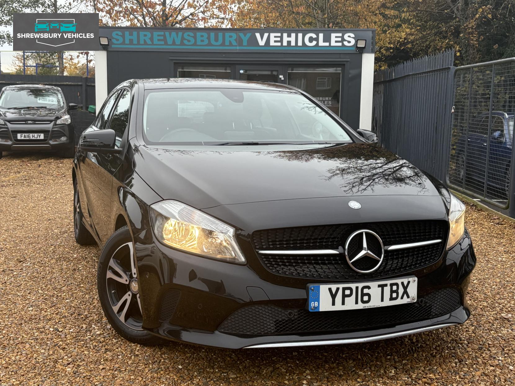 Mercedes-Benz A Class 1.5 A180d SE (Executive) Hatchback 5dr Diesel Manual Euro 6 (s/s) (109 ps)
