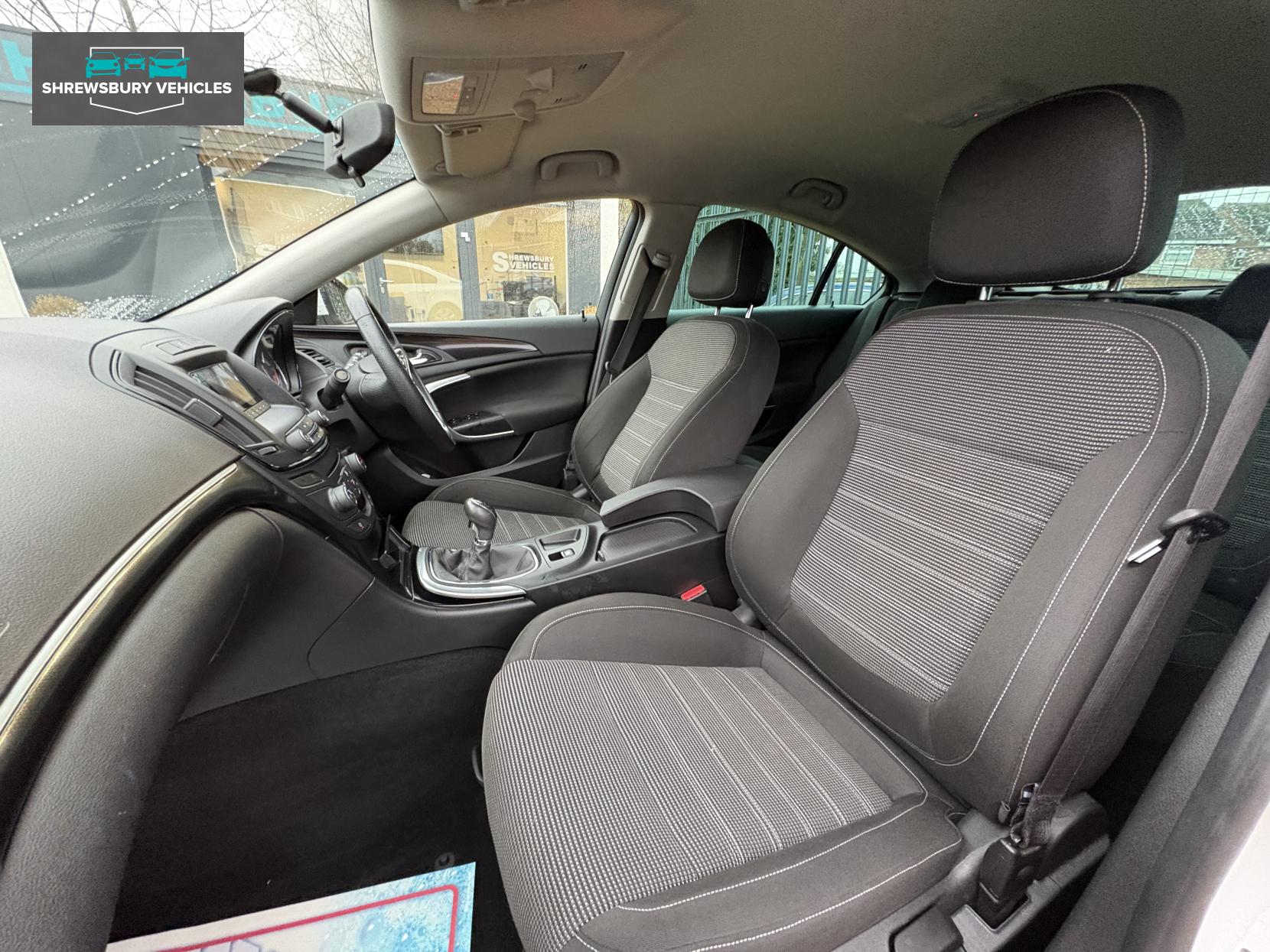 Vauxhall Insignia 1.4i Turbo SRi Hatchback 5dr Petrol Manual Euro 6 (s/s) (140 ps)