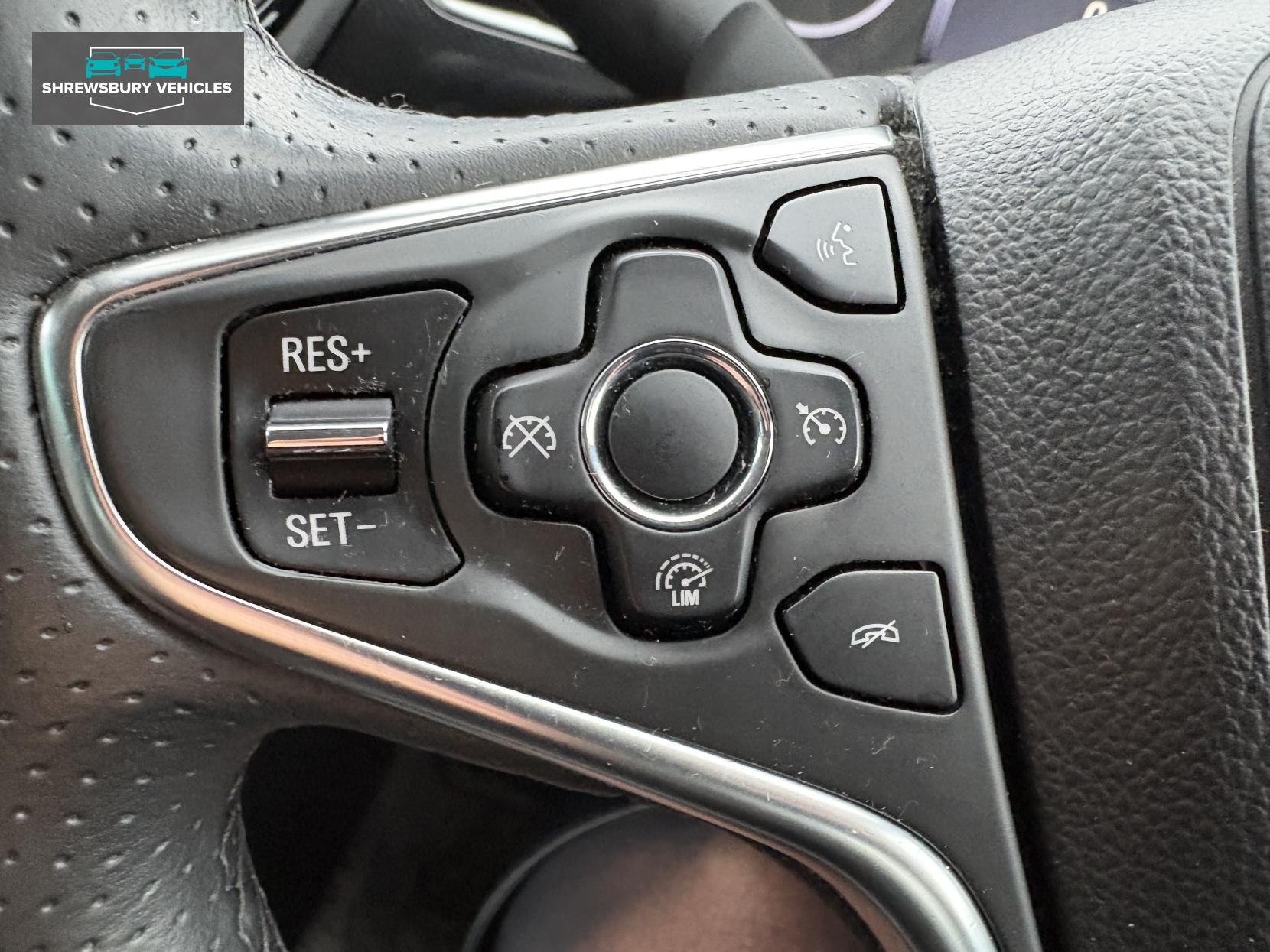 Vauxhall Insignia 1.4i Turbo SRi Hatchback 5dr Petrol Manual Euro 6 (s/s) (140 ps)