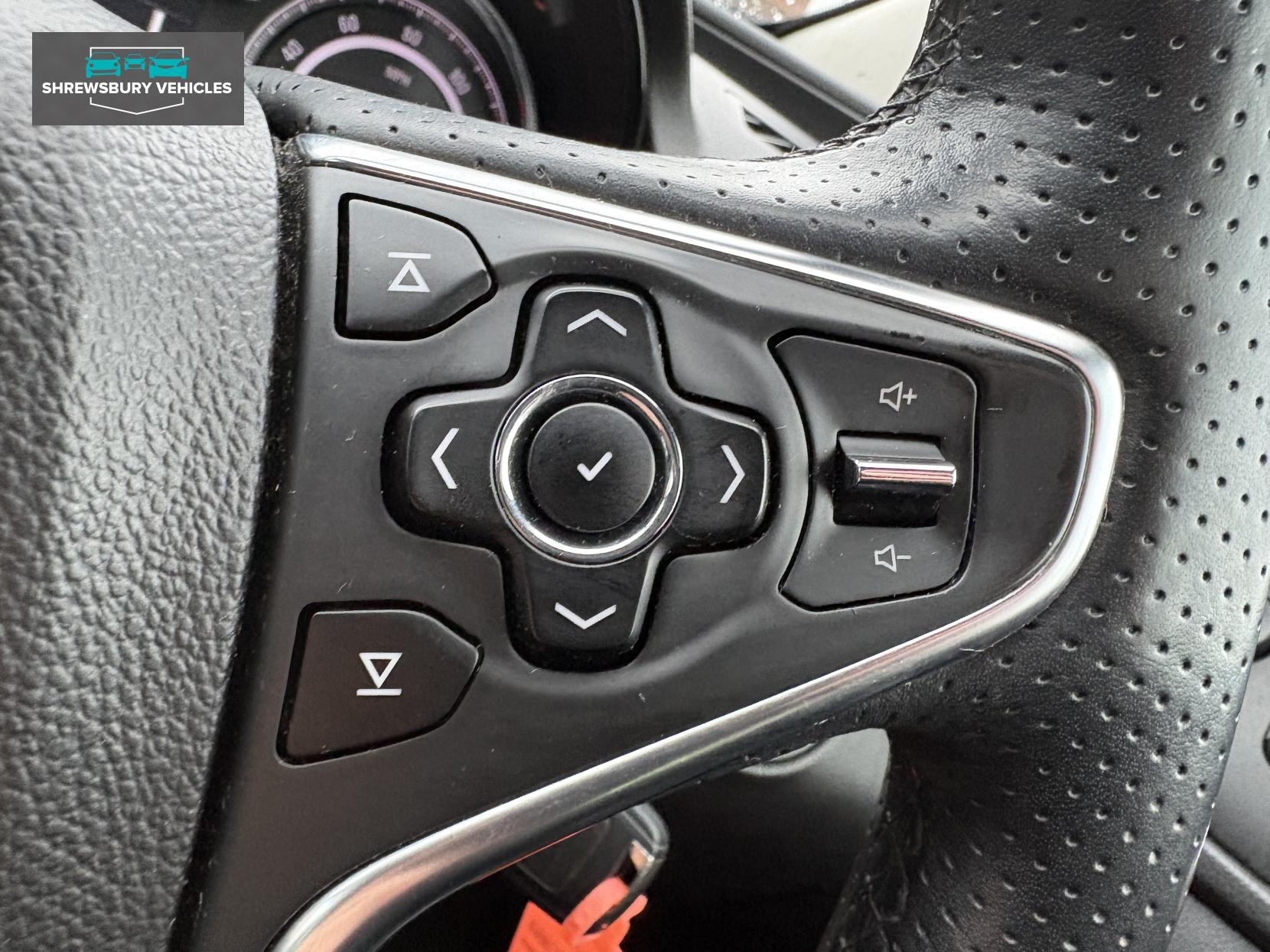 Vauxhall Insignia 1.4i Turbo SRi Hatchback 5dr Petrol Manual Euro 6 (s/s) (140 ps)