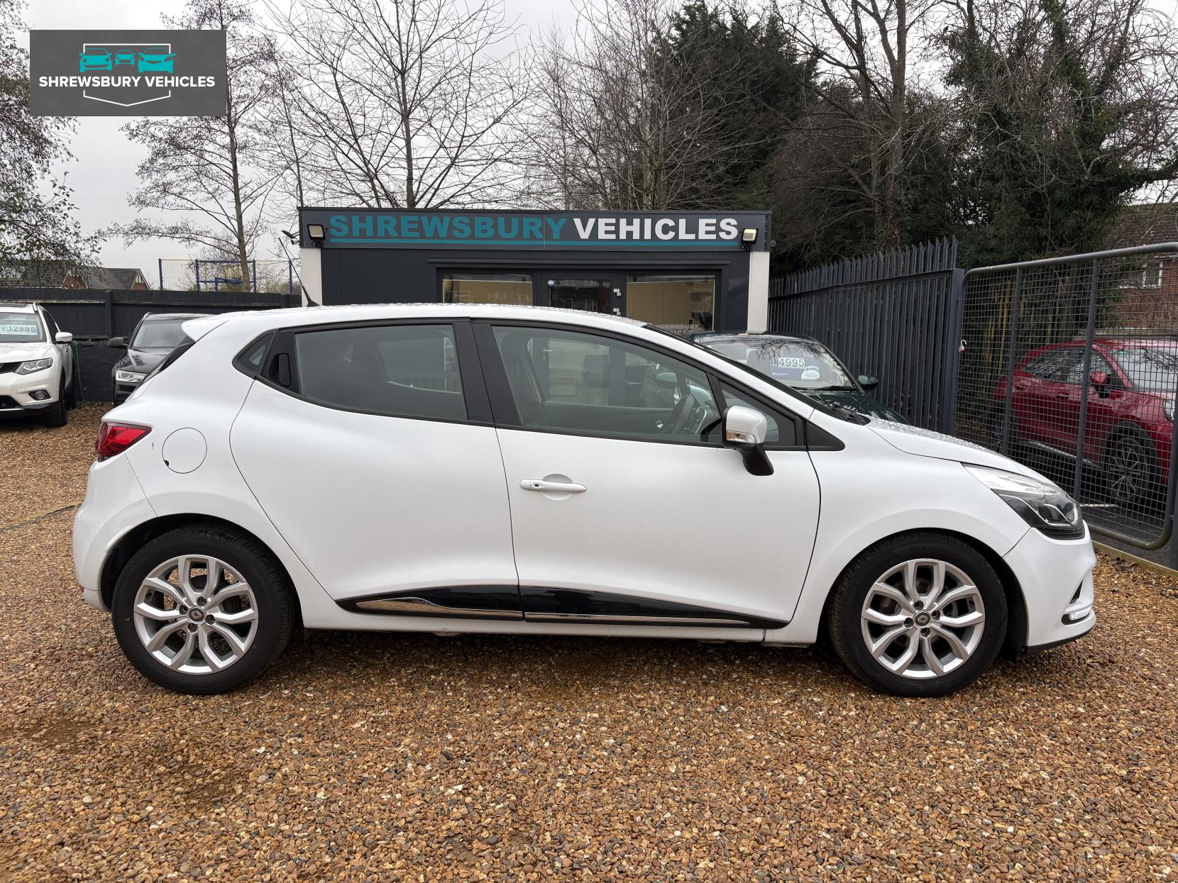 Renault Clio 0.9 TCe Dynamique Nav Hatchback 5dr Petrol Manual Euro 6 (s/s) (90 ps)