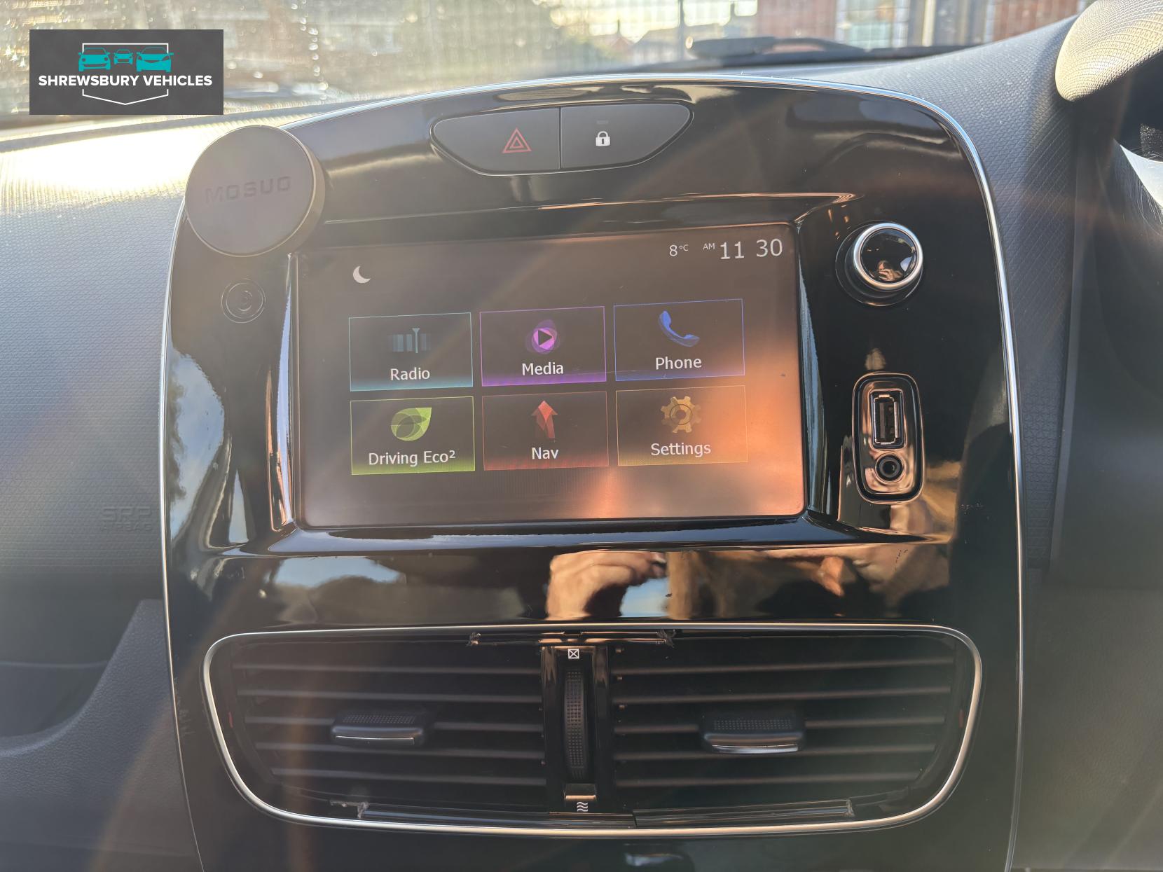 Renault Clio 0.9 TCe Dynamique Nav Hatchback 5dr Petrol Manual Euro 6 (s/s) (90 ps)