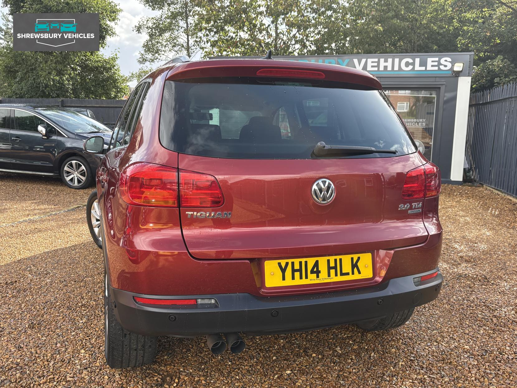 Volkswagen Tiguan 2.0 TDI BlueMotion Tech Match SUV 5dr Diesel DSG 4WD Euro 5 (s/s) (140 ps)