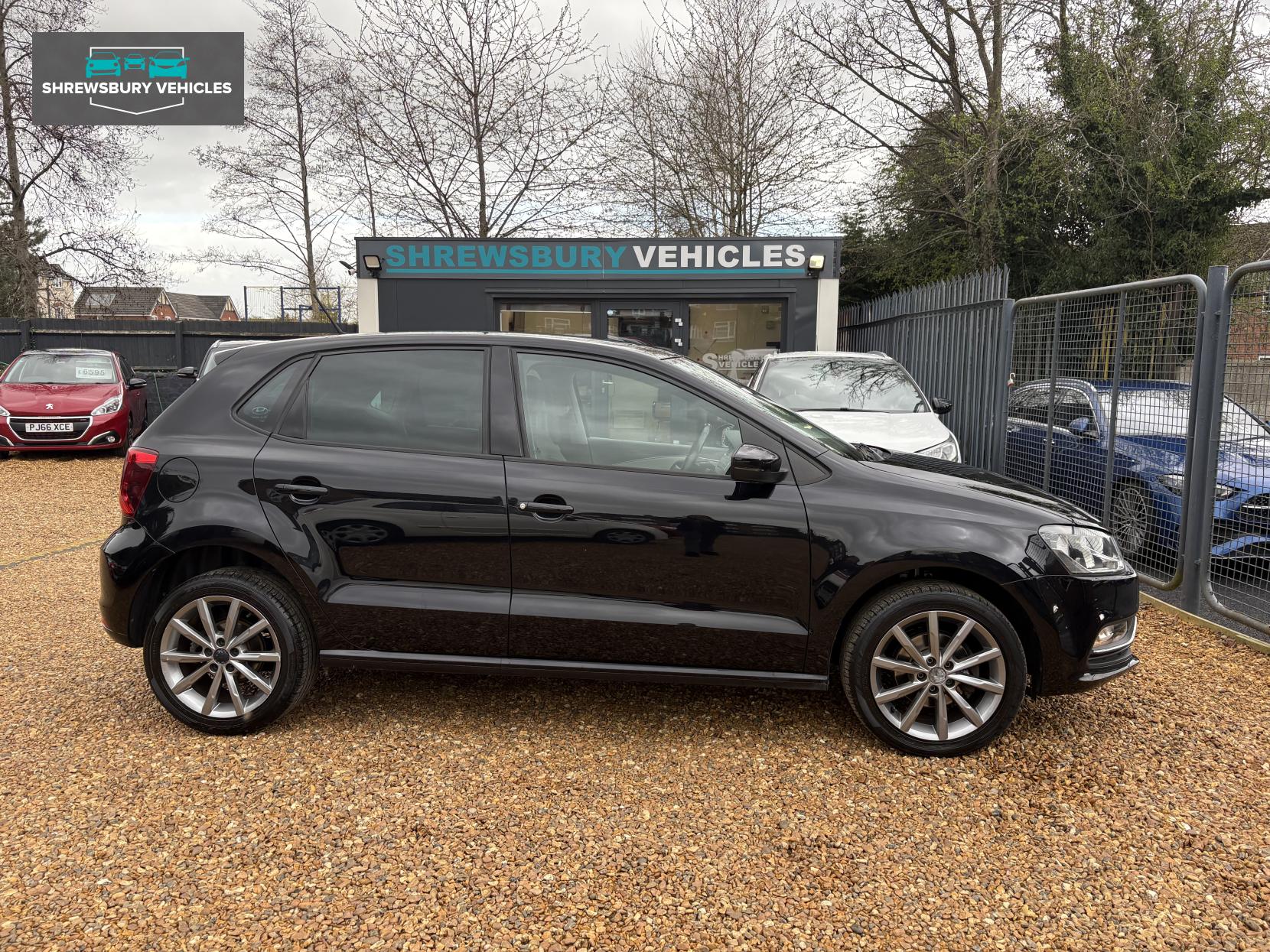 Volkswagen Polo 1.2 TSI BlueMotion Tech SE Design Hatchback 5dr Petrol Manual Euro 6 (s/s) (90 ps)