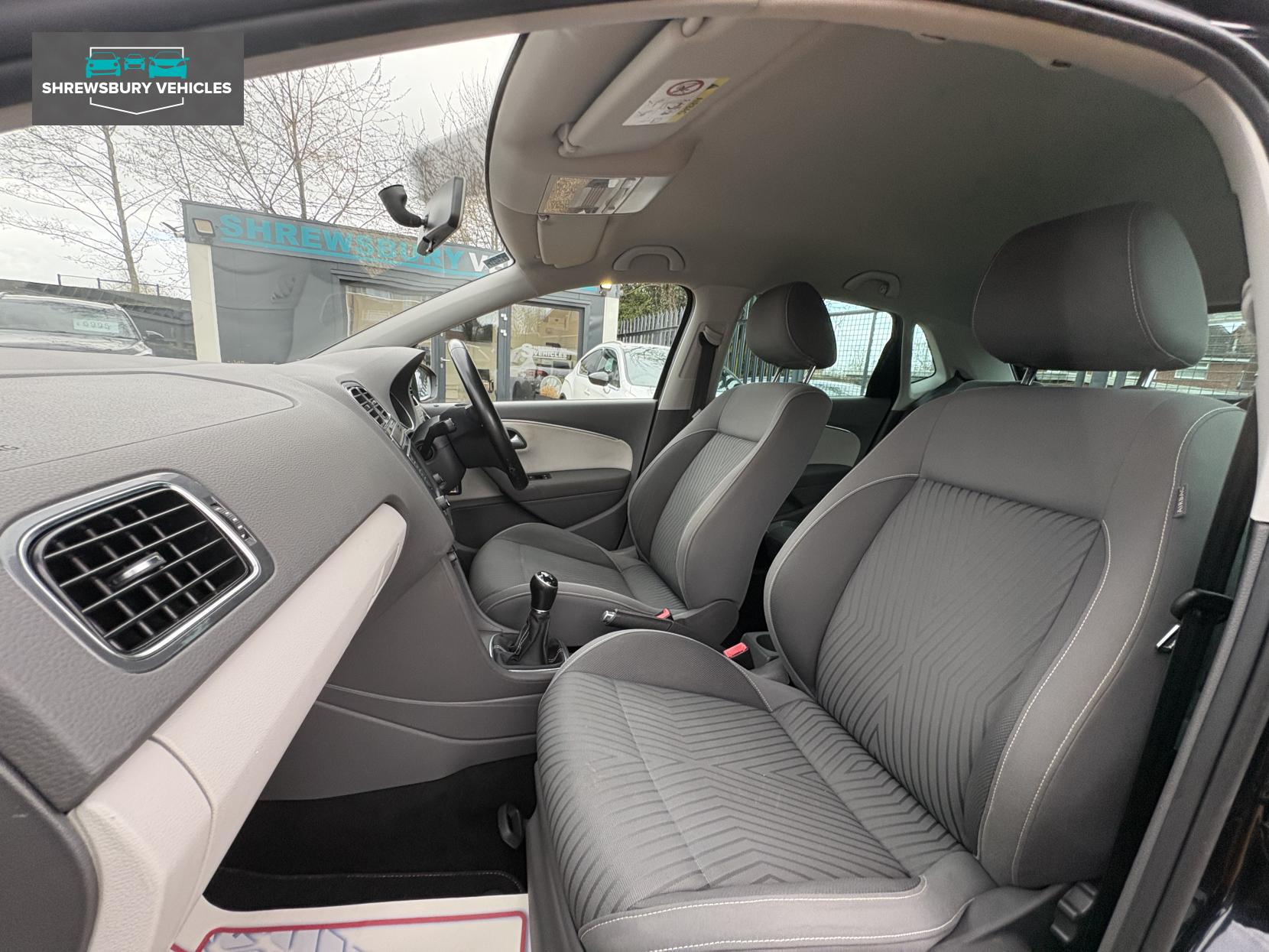 Volkswagen Polo 1.2 TSI BlueMotion Tech SE Design Hatchback 5dr Petrol Manual Euro 6 (s/s) (90 ps)