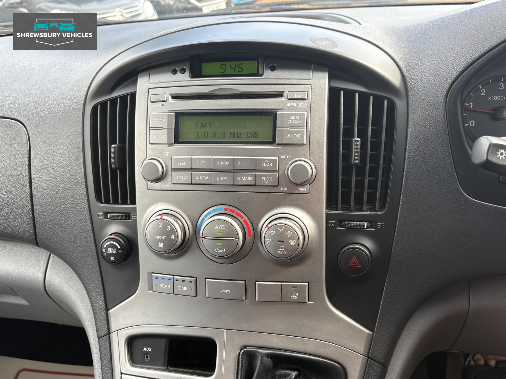 Hyundai i800 2.5 CRDi Style MPV 5dr Diesel Manual Euro 4 (168 bhp)