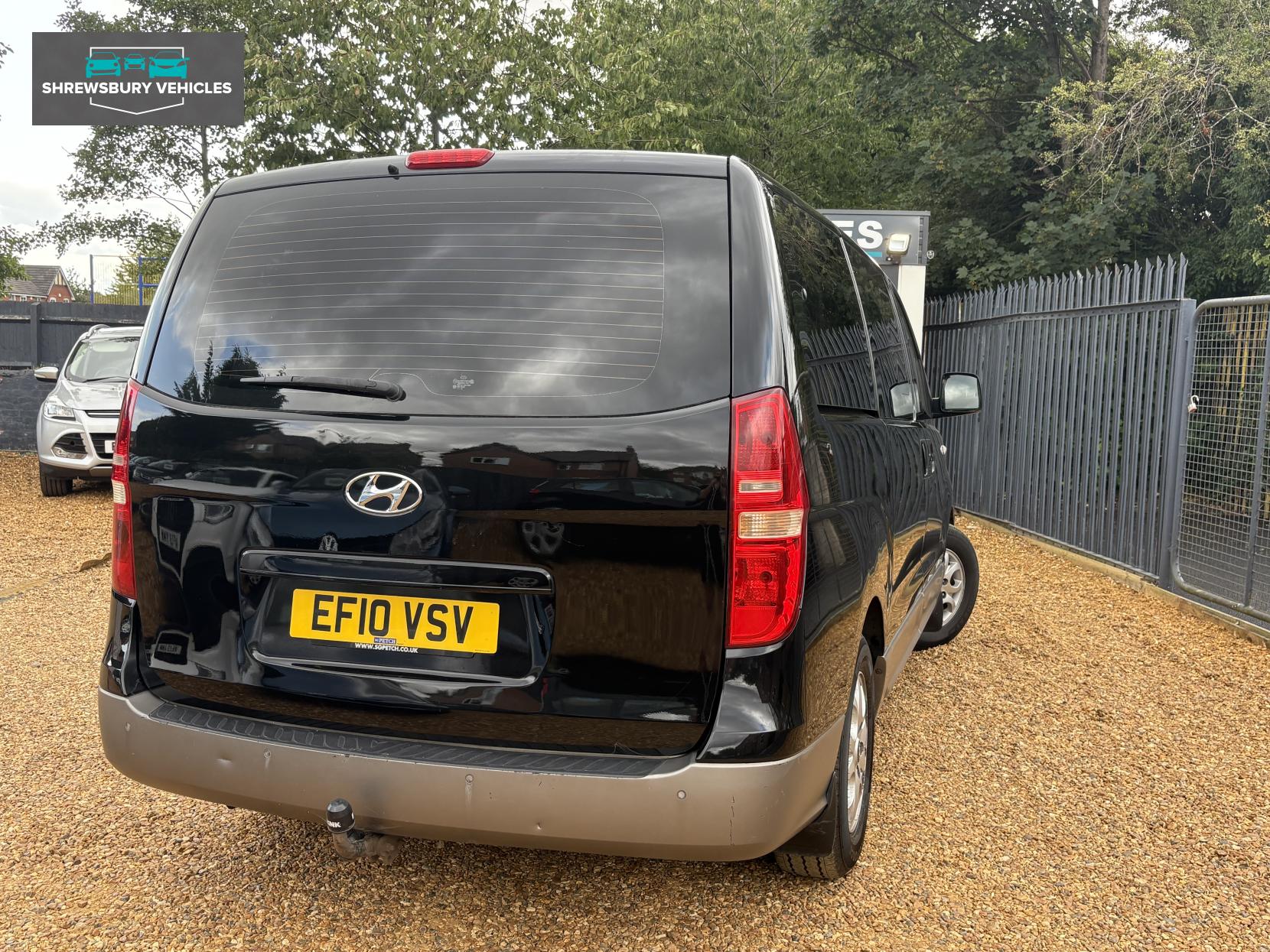 Hyundai i800 2.5 CRDi Style MPV 5dr Diesel Manual Euro 4 (168 bhp)