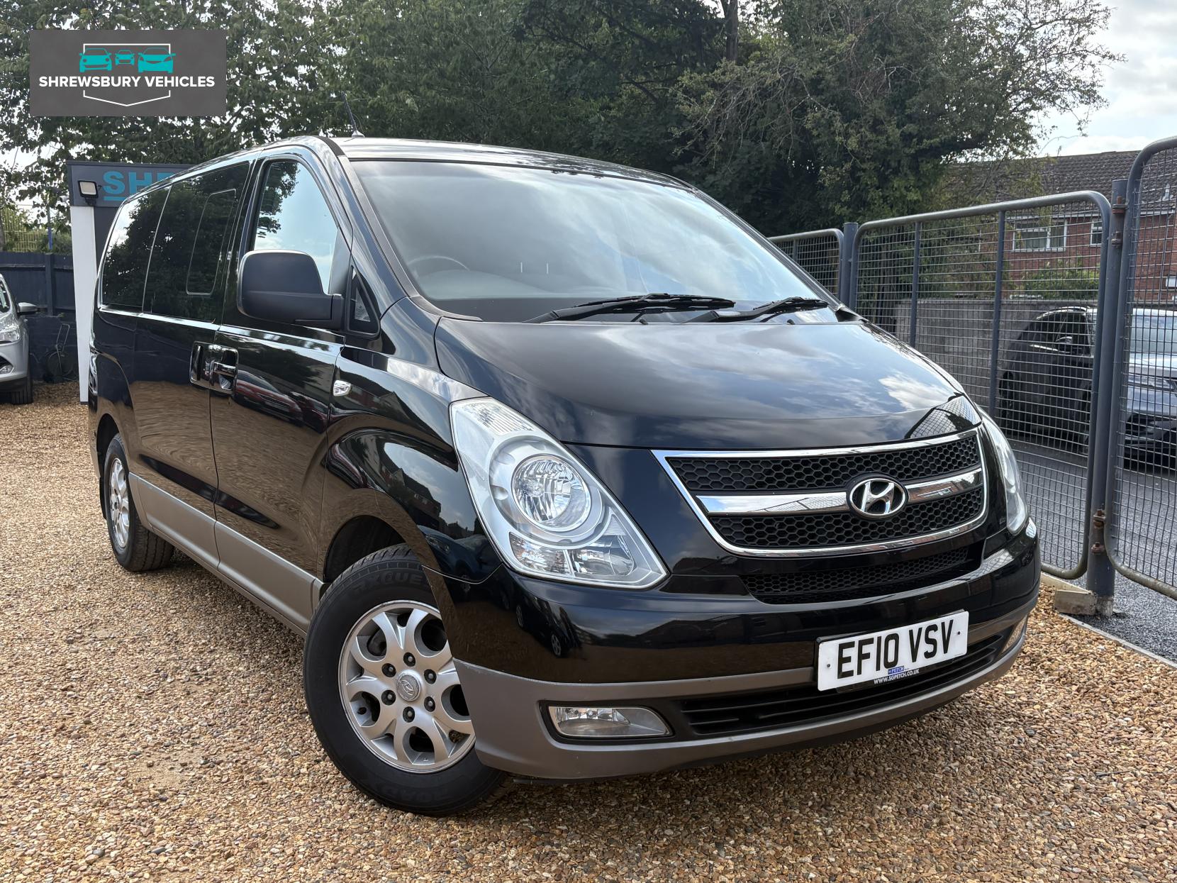Hyundai i800 2.5 CRDi Style MPV 5dr Diesel Manual Euro 4 (168 bhp)