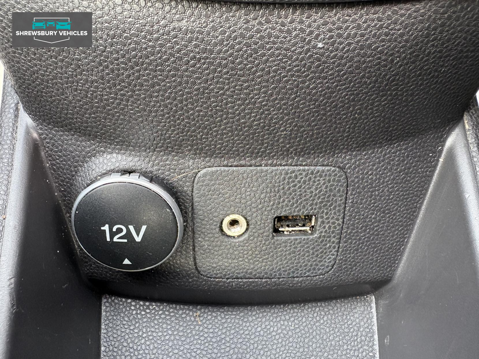 Ford Fiesta 1.25 Zetec Hatchback 5dr Petrol Manual Euro 5 (82 ps)