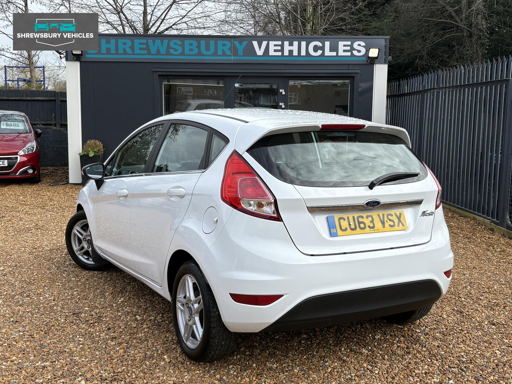 Ford Fiesta 1.25 Zetec Hatchback 5dr Petrol Manual Euro 5 (82 ps)