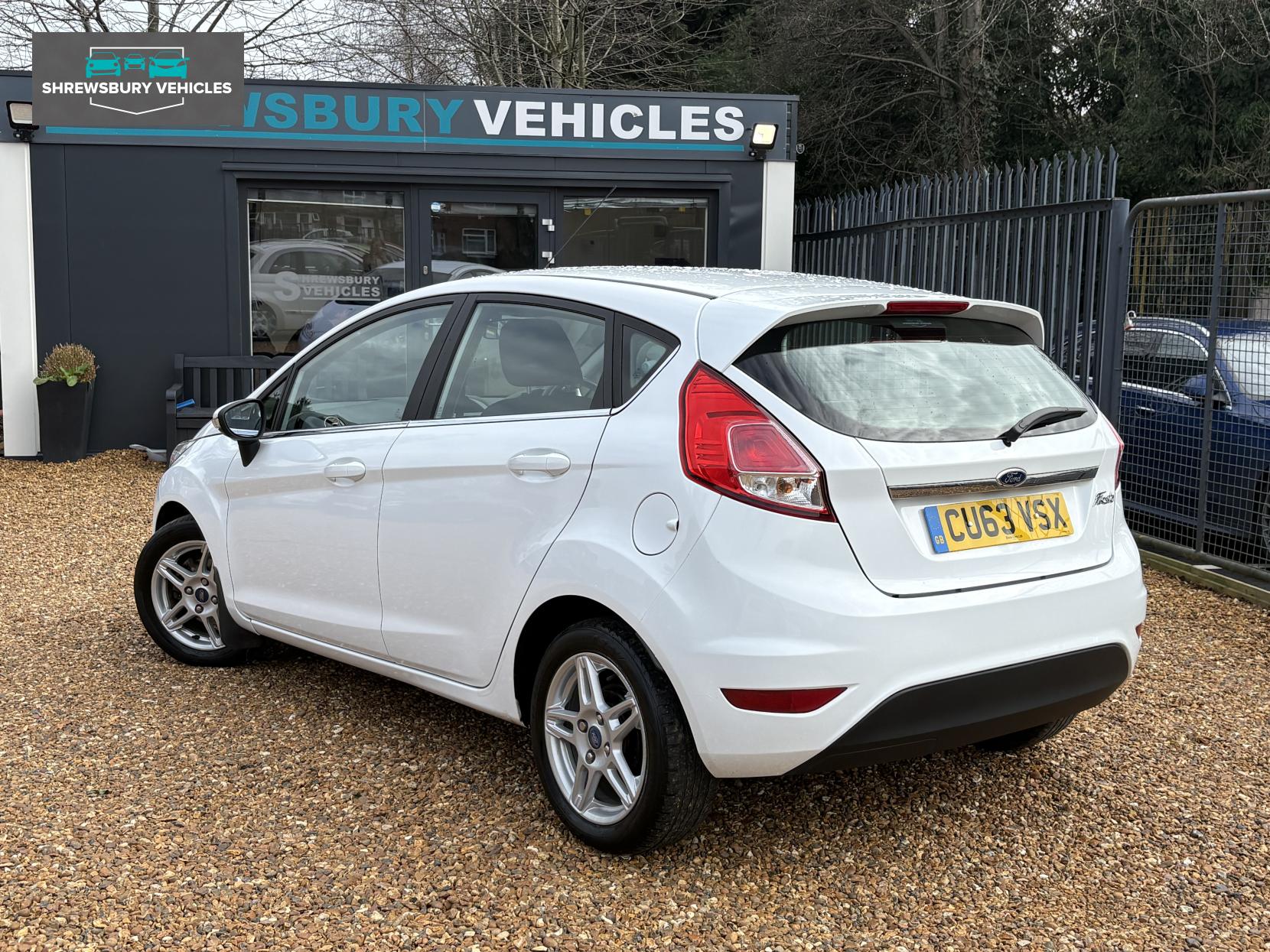 Ford Fiesta 1.25 Zetec Hatchback 5dr Petrol Manual Euro 5 (82 ps)