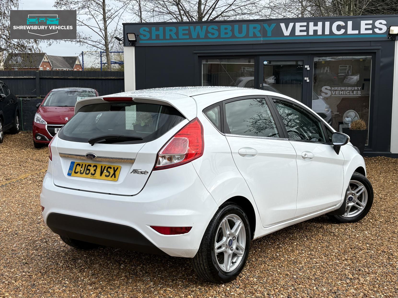 Ford Fiesta 1.25 Zetec Hatchback 5dr Petrol Manual Euro 5 (82 ps)