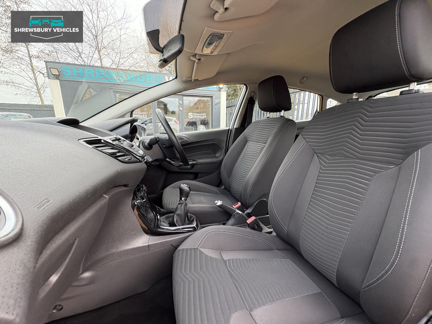 Ford Fiesta 1.25 Zetec Hatchback 5dr Petrol Manual Euro 5 (82 ps)