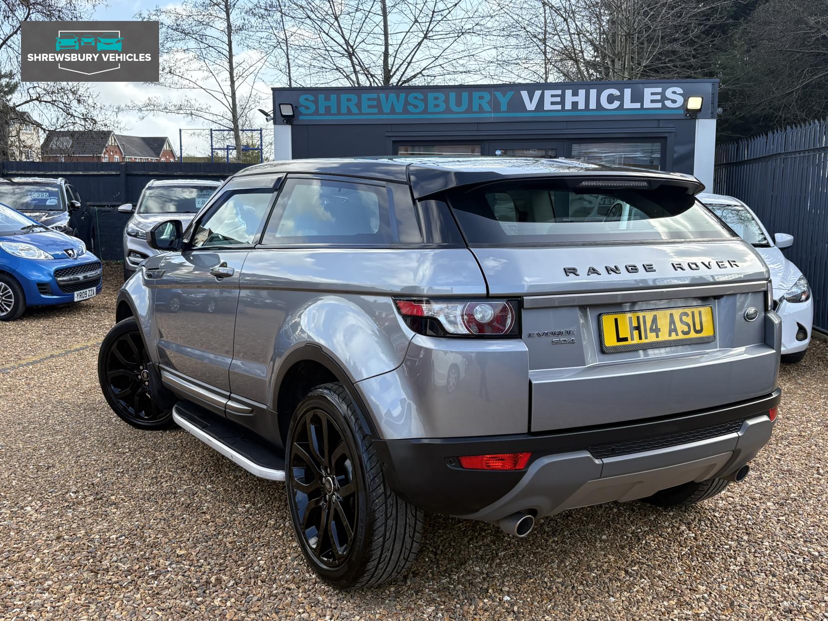Land Rover Range Rover Evoque 2.2 SD4 Pure Tech Coupe 3dr Diesel Auto 4WD Euro 5 (s/s) (190 ps)