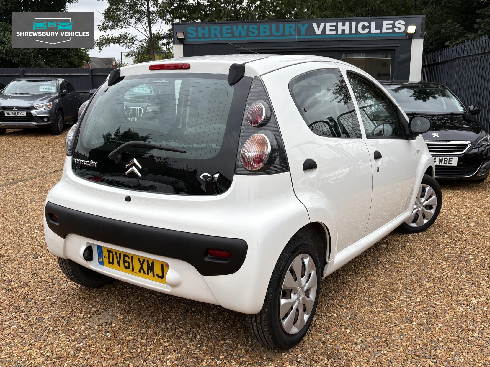 Citroen C1 1.0i VTR Hatchback 5dr Petrol Manual Euro 5 (68 ps)