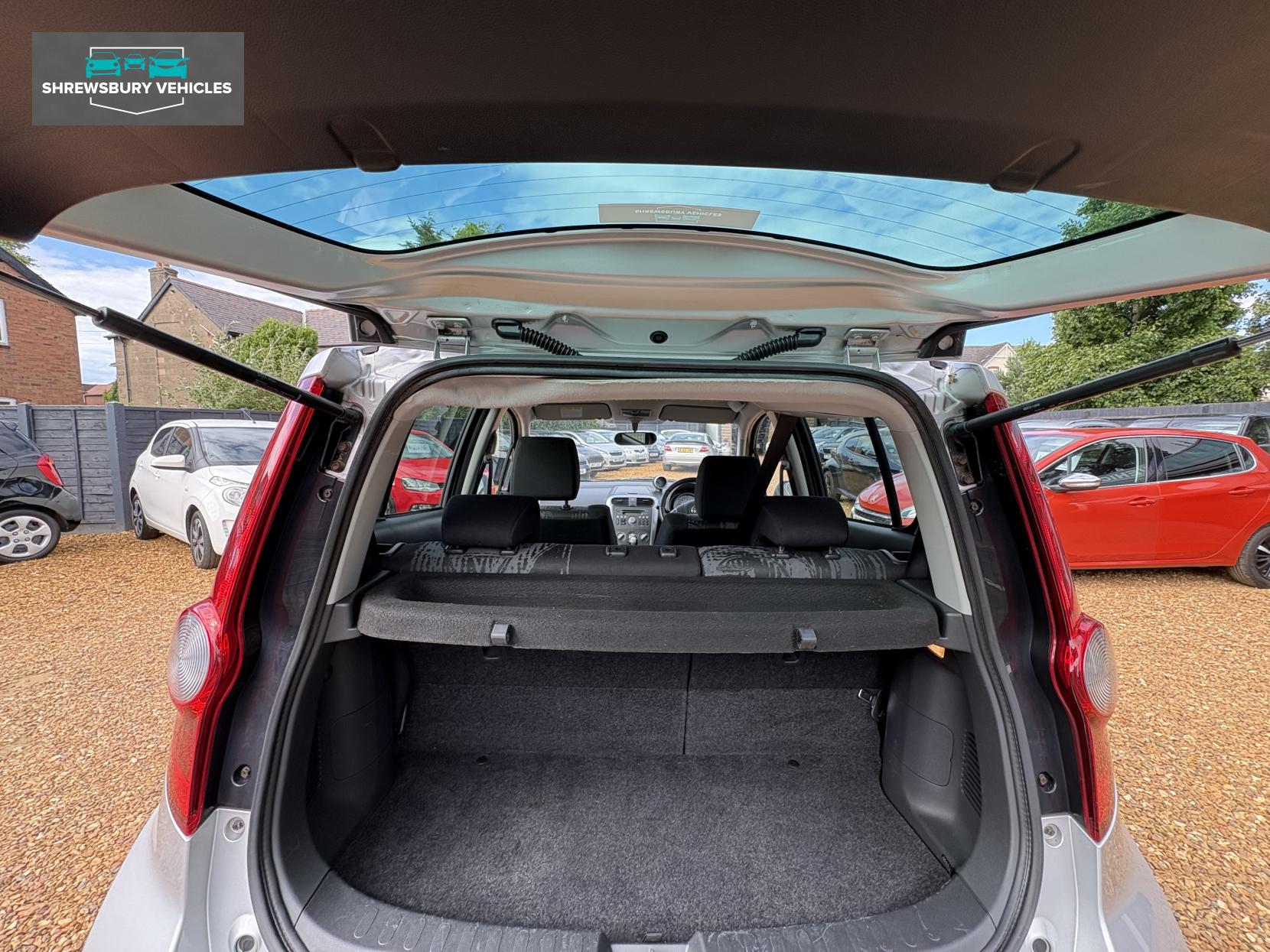 Vauxhall Agila 1.2 VVT SE MPV 5dr Petrol Auto Euro 5 (94 ps)