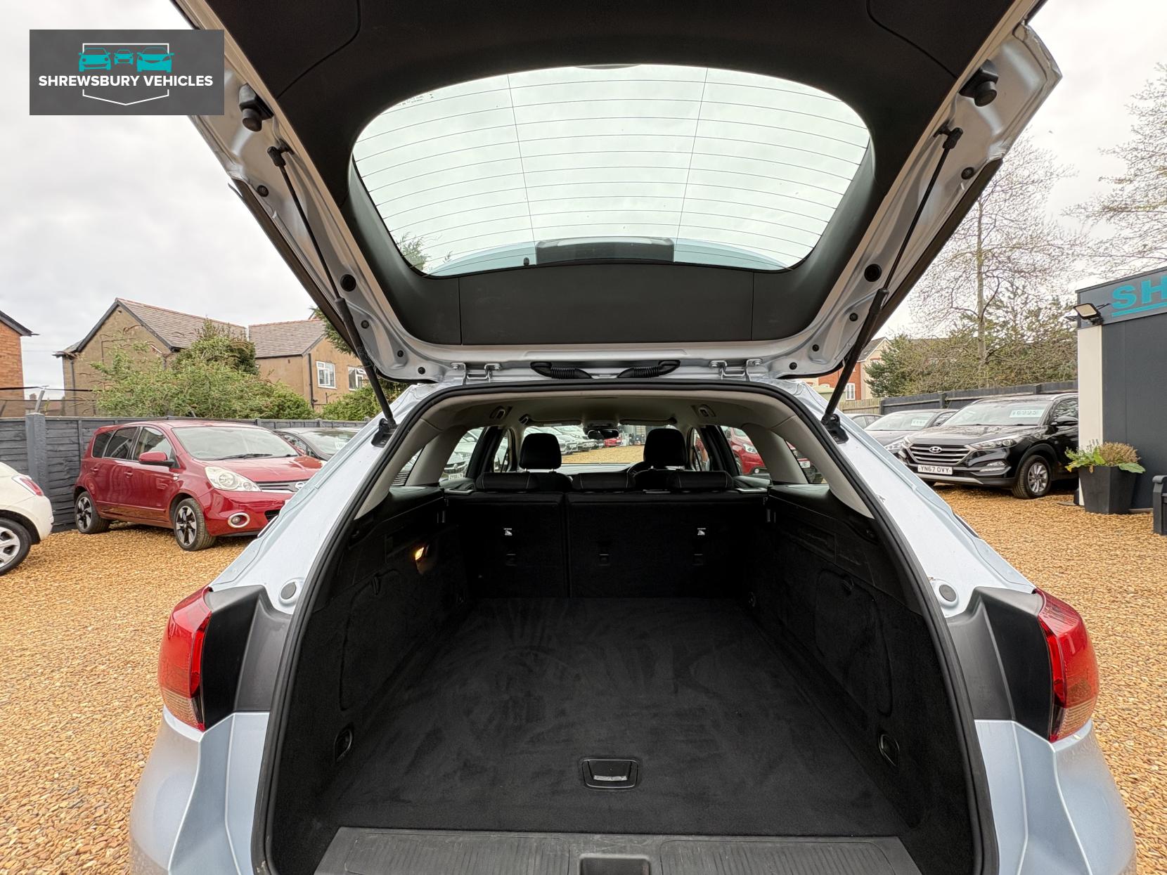 Vauxhall Astra 1.4i Turbo SRi Nav Sports Tourer 5dr Petrol Manual Euro 6 (150 ps)