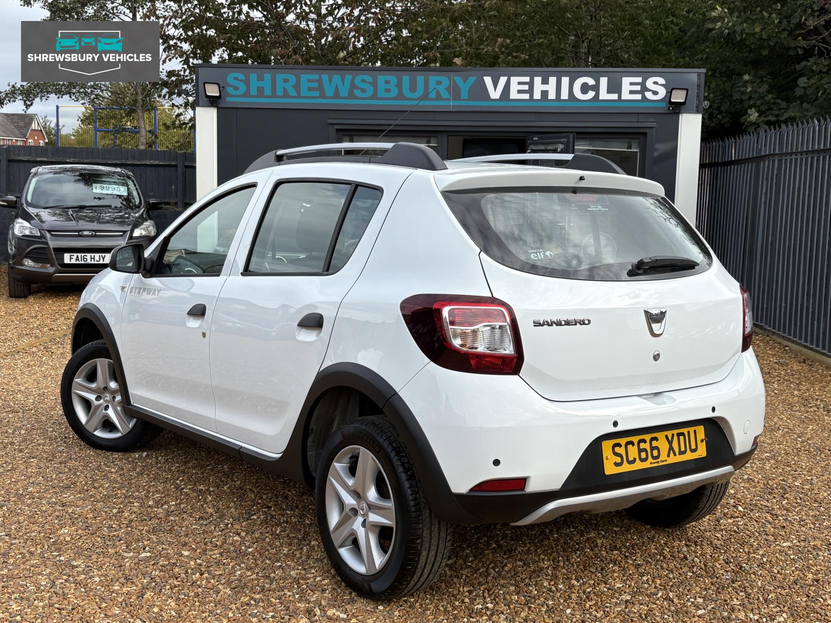 Dacia Sandero Stepway 0.9 TCe Laureate Hatchback 5dr Petrol Manual Euro 6 (s/s) (90 ps)