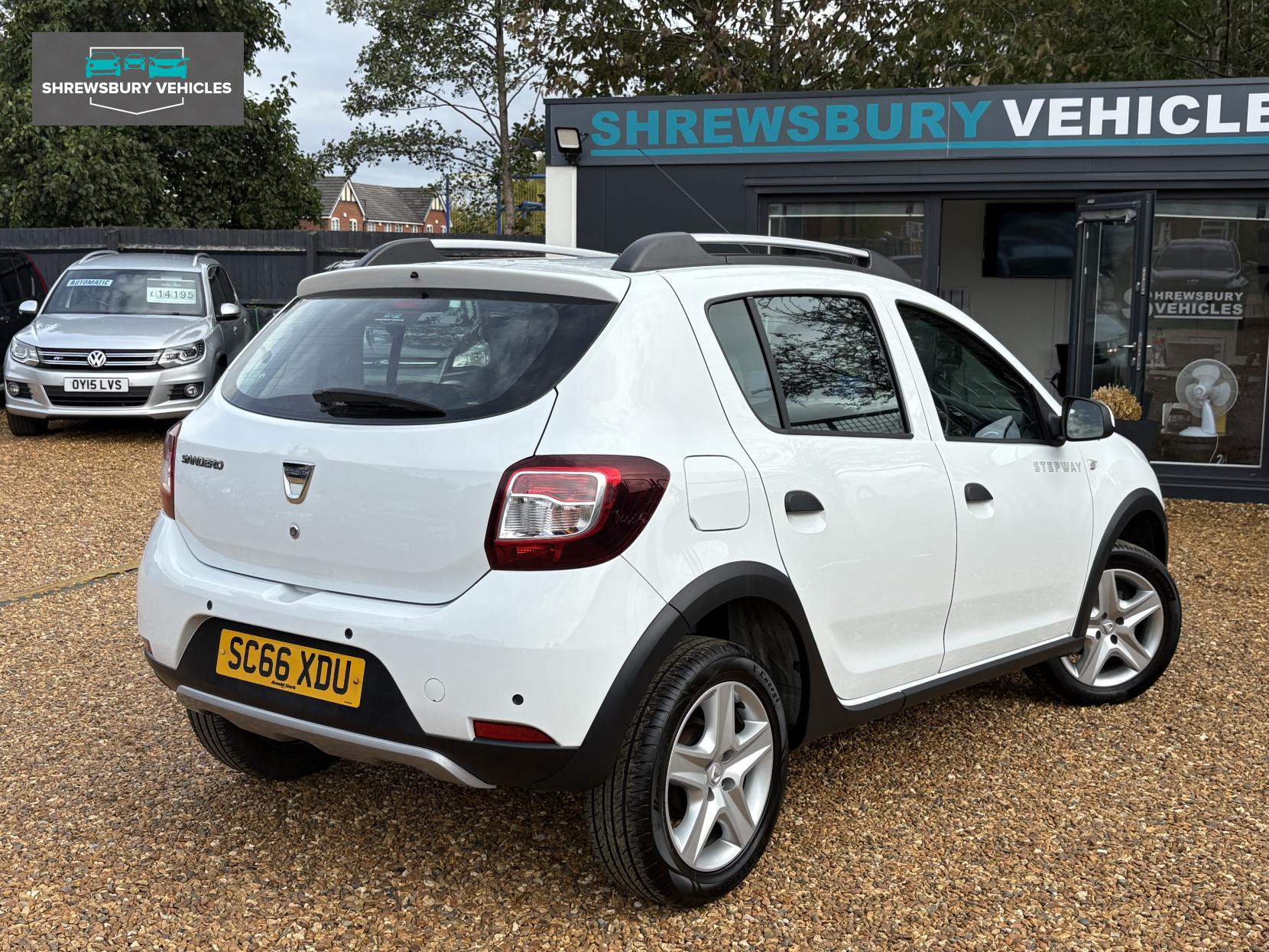 Dacia Sandero Stepway 0.9 TCe Laureate Hatchback 5dr Petrol Manual Euro 6 (s/s) (90 ps)