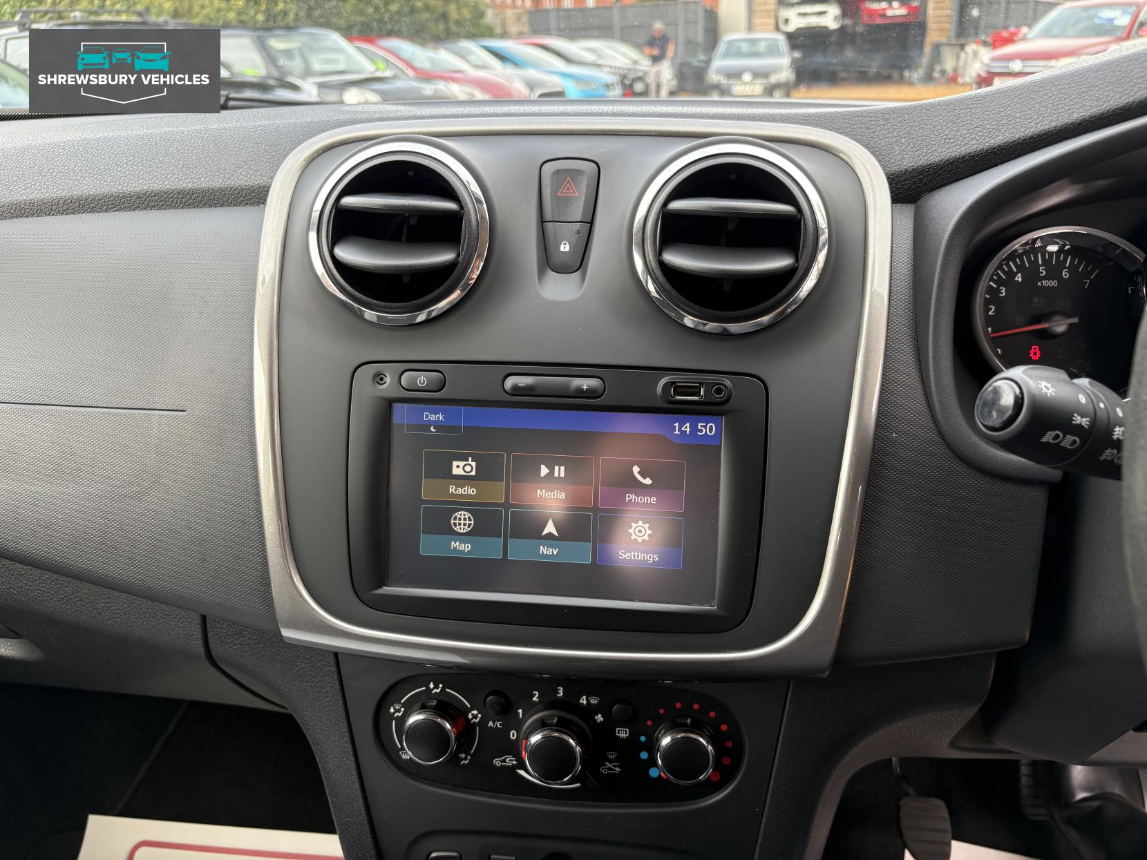 Dacia Sandero Stepway 0.9 TCe Laureate Hatchback 5dr Petrol Manual Euro 6 (s/s) (90 ps)