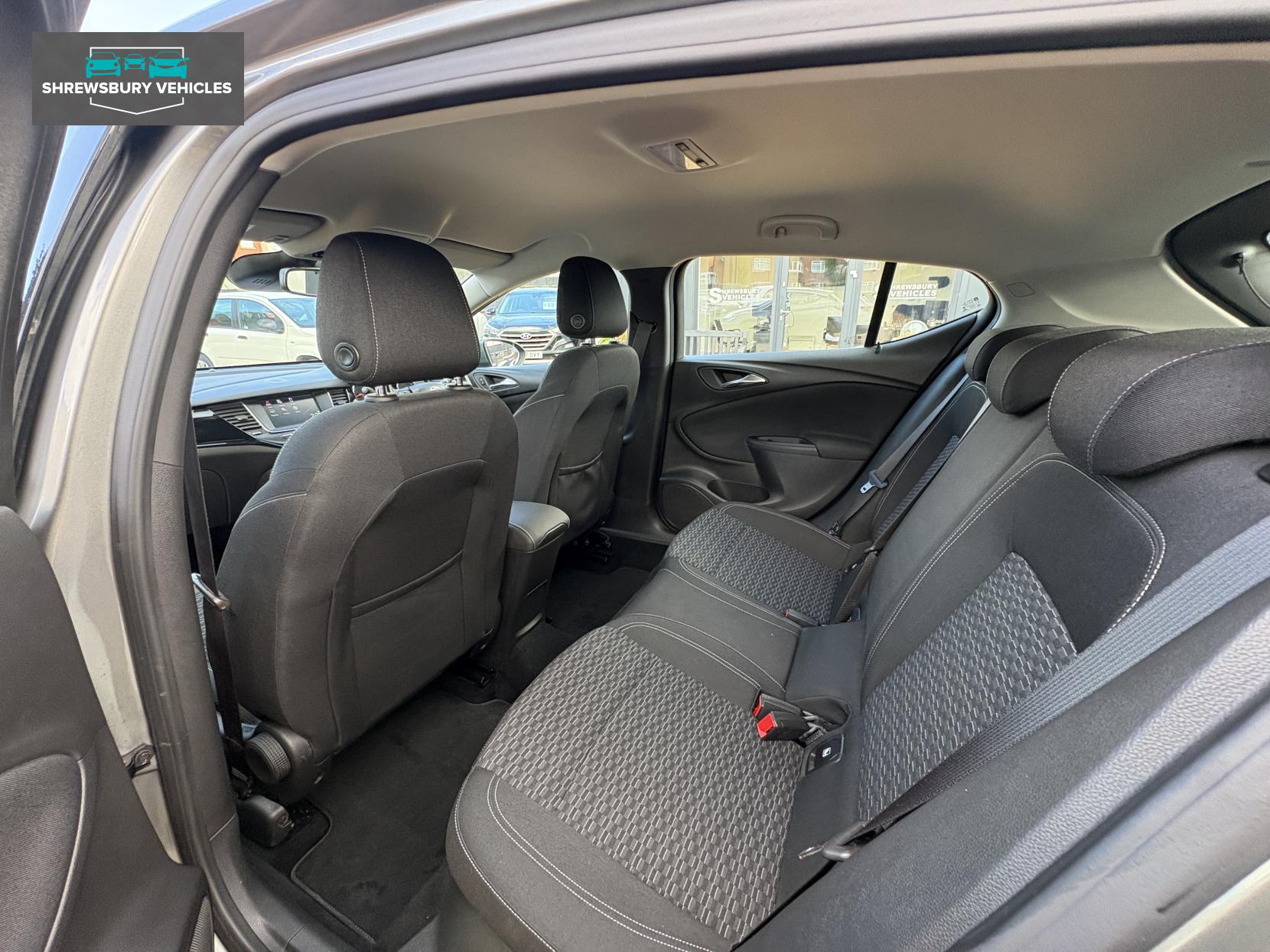 Vauxhall Astra 1.4i Turbo SRi Hatchback 5dr Petrol Manual Euro 6 (150 ps)