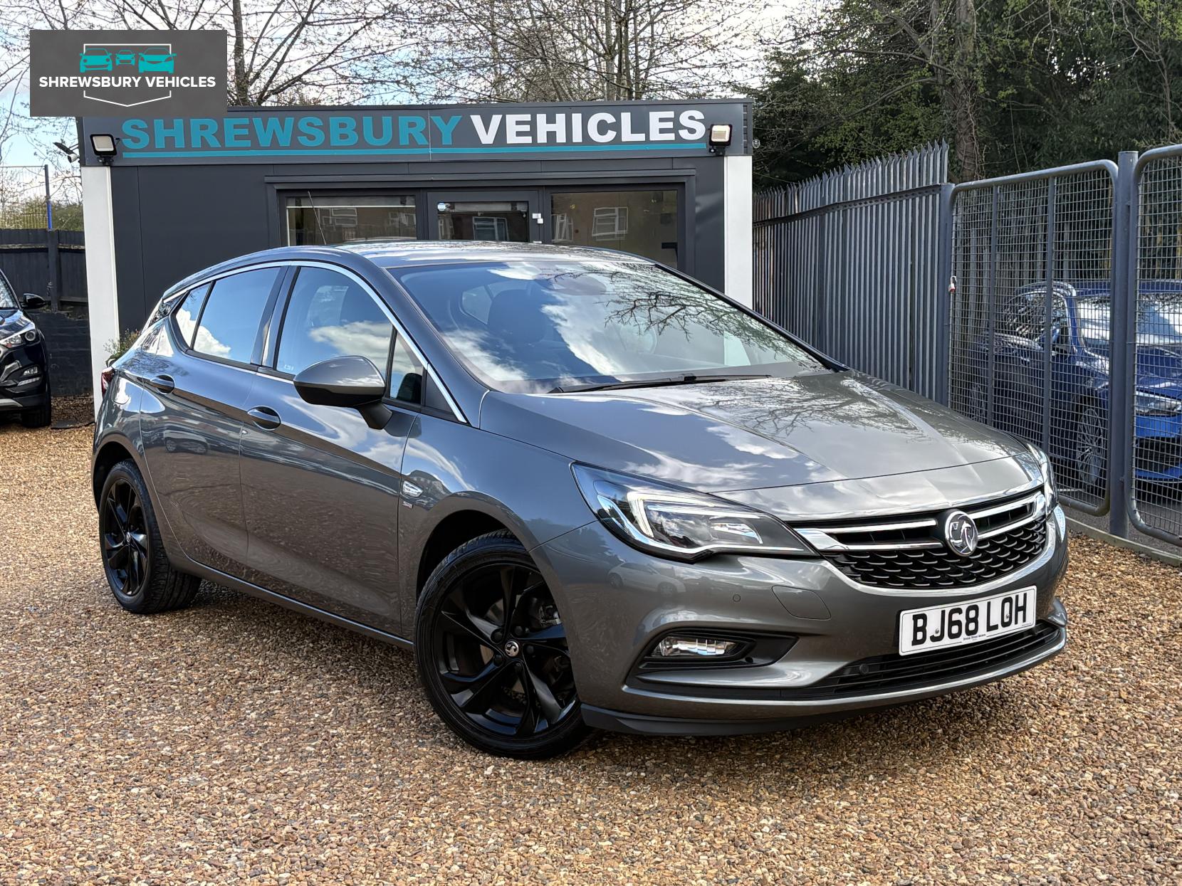 Vauxhall Astra 1.4i Turbo SRi Hatchback 5dr Petrol Manual Euro 6 (150 ps)