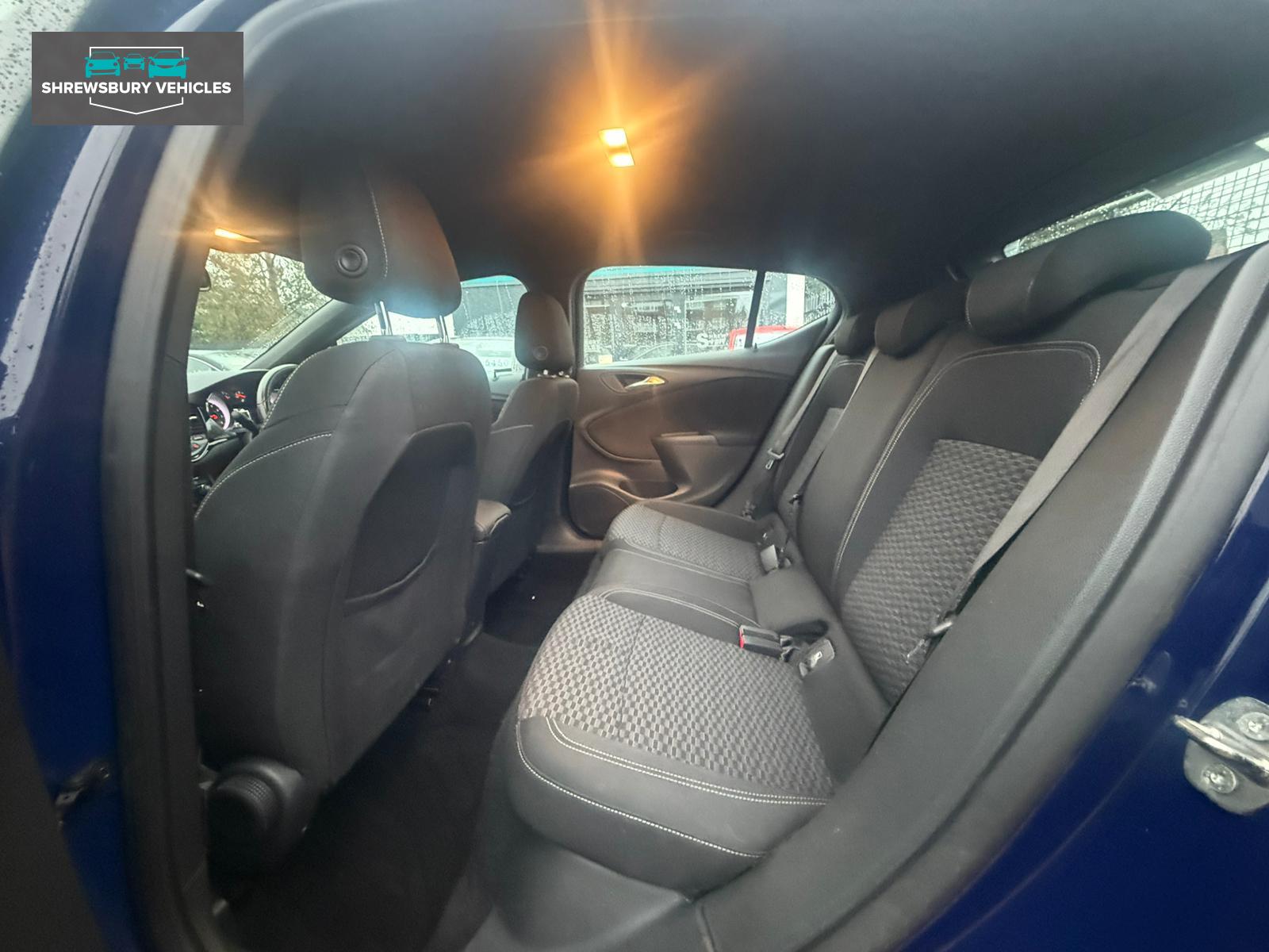 Vauxhall Astra 1.4i SRi Hatchback 5dr Petrol Manual Euro 6 (100 ps)