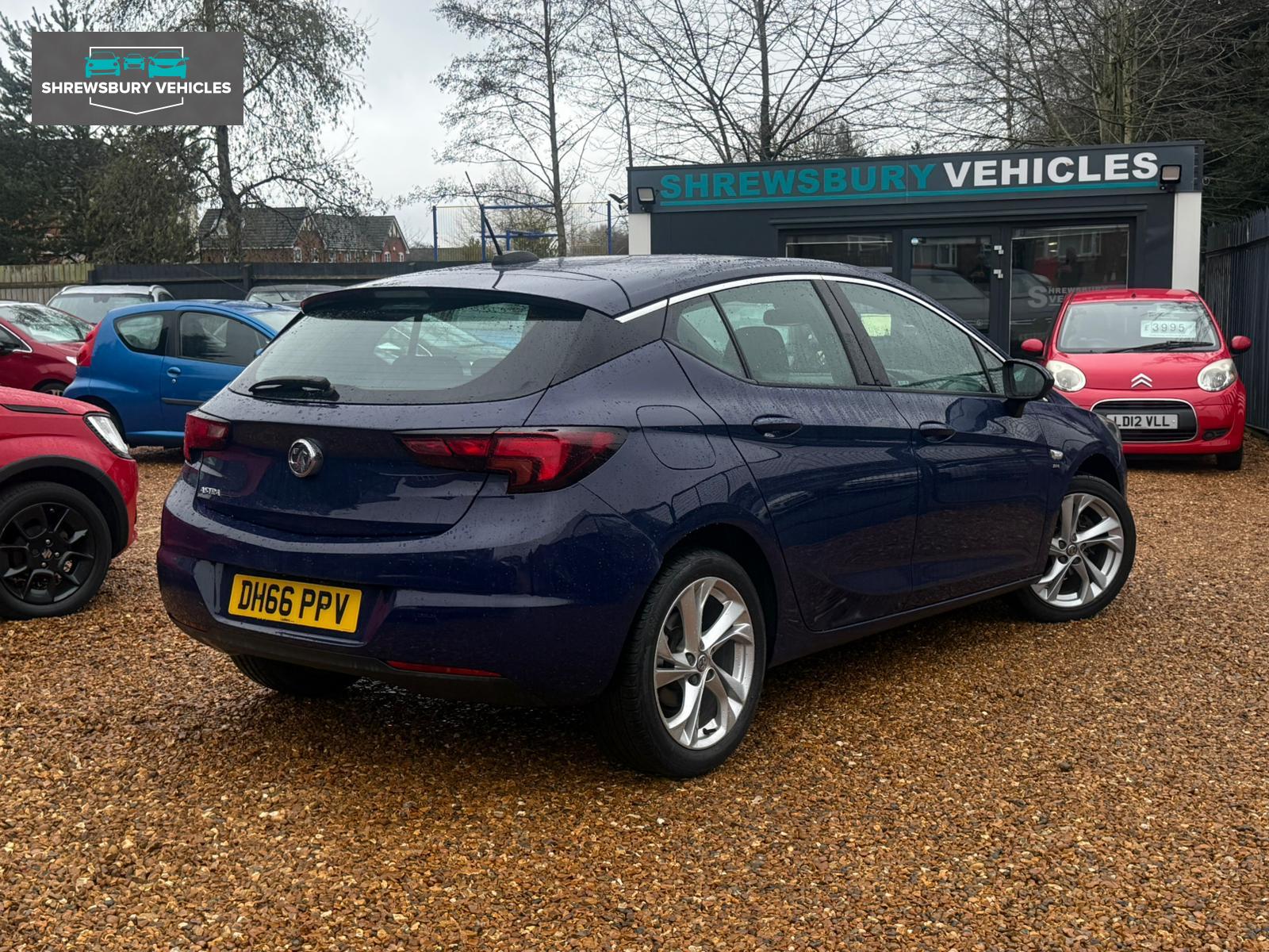 Vauxhall Astra 1.4i SRi Hatchback 5dr Petrol Manual Euro 6 (100 ps)