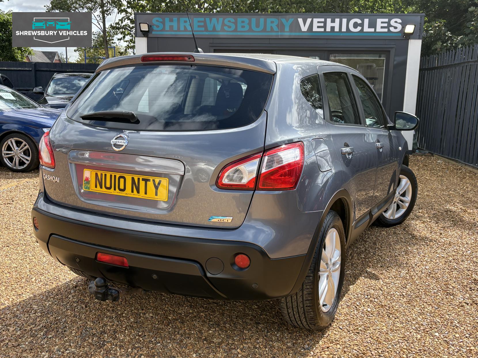 Nissan Qashqai 1.5 dCi Acenta SUV 5dr Diesel Manual 2WD Euro 4 (106 ps)