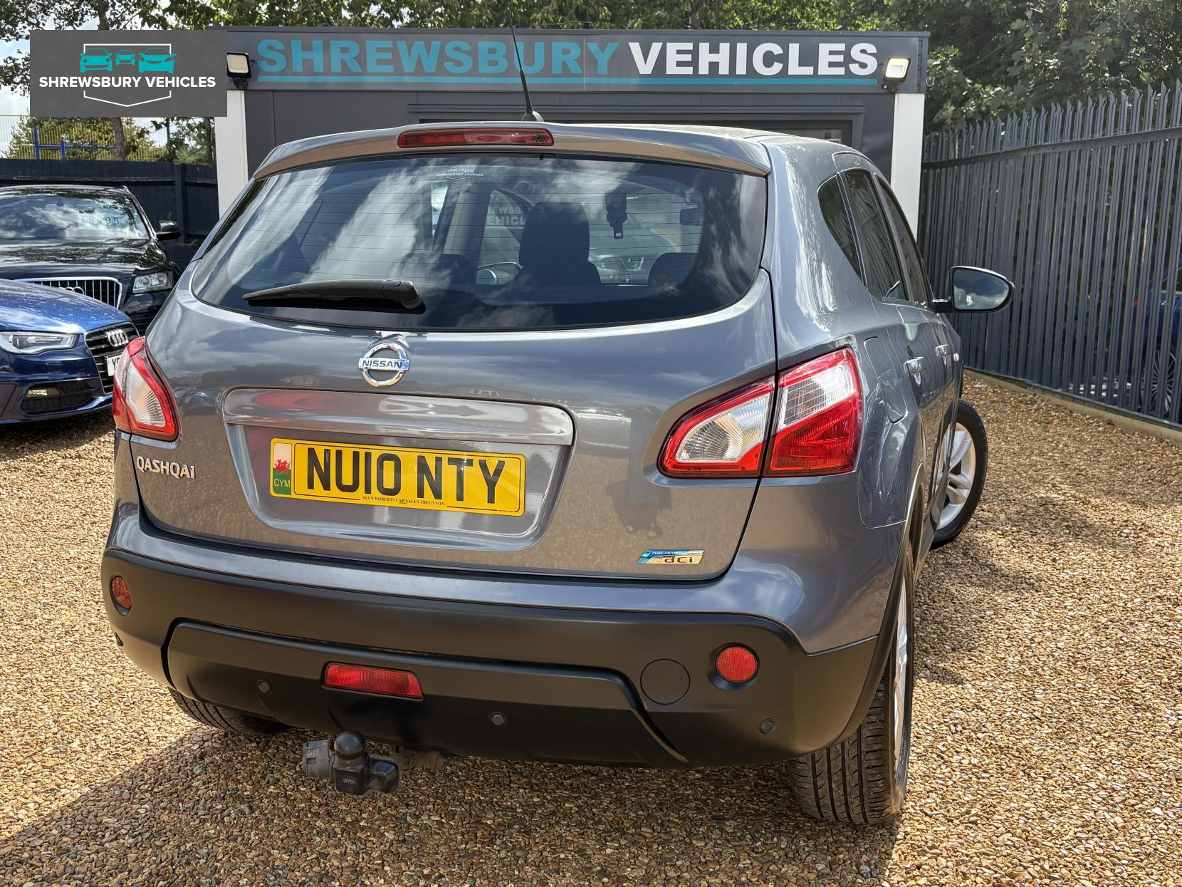 Nissan Qashqai 1.5 dCi Acenta SUV 5dr Diesel Manual 2WD Euro 4 (106 ps)