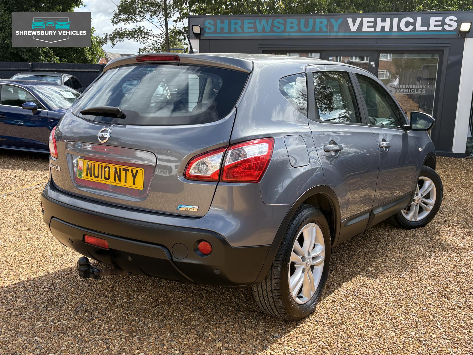 Nissan Qashqai 1.5 dCi Acenta SUV 5dr Diesel Manual 2WD Euro 4 (106 ps)