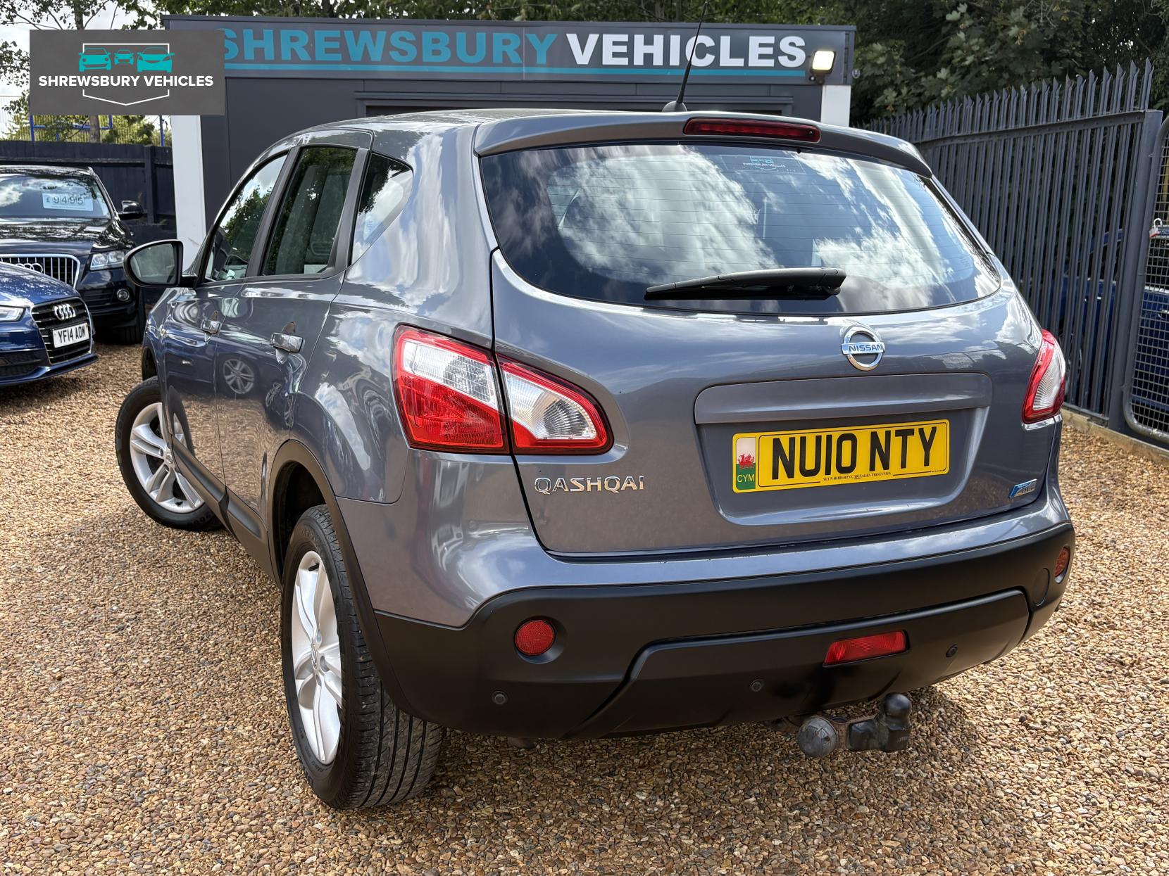 Nissan Qashqai 1.5 dCi Acenta SUV 5dr Diesel Manual 2WD Euro 4 (106 ps)