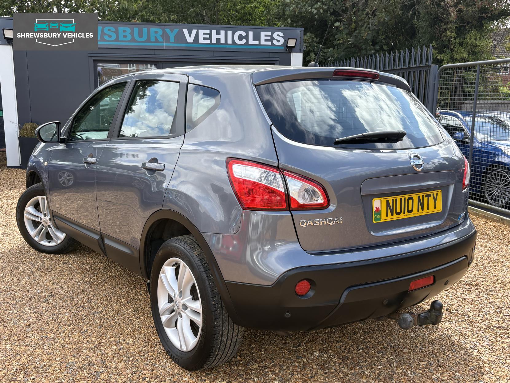 Nissan Qashqai 1.5 dCi Acenta SUV 5dr Diesel Manual 2WD Euro 4 (106 ps)