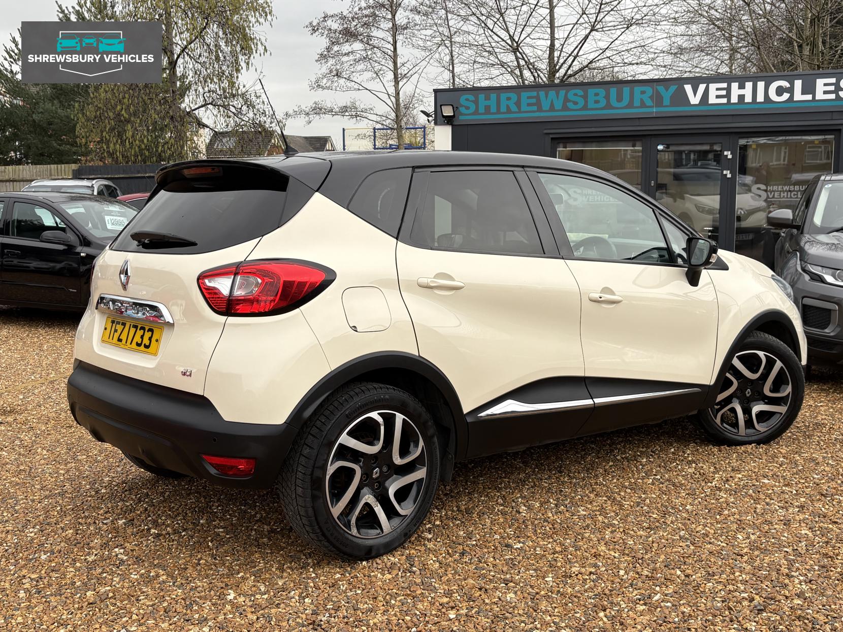 Renault Captur 1.5 dCi ENERGY Dynamique S MediaNav SUV 5dr Diesel Manual Euro 5 (s/s) (90 ps)