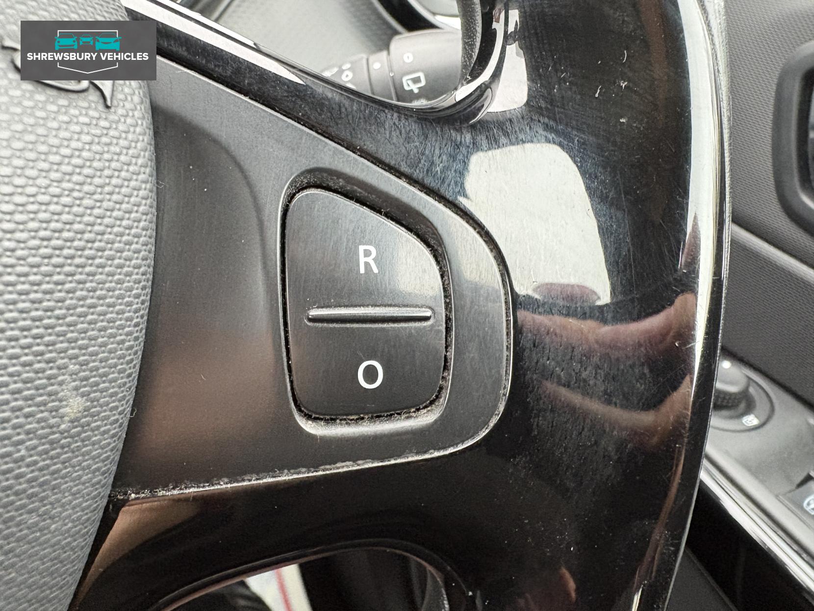 Renault Captur 1.5 dCi ENERGY Dynamique S MediaNav SUV 5dr Diesel Manual Euro 5 (s/s) (90 ps)