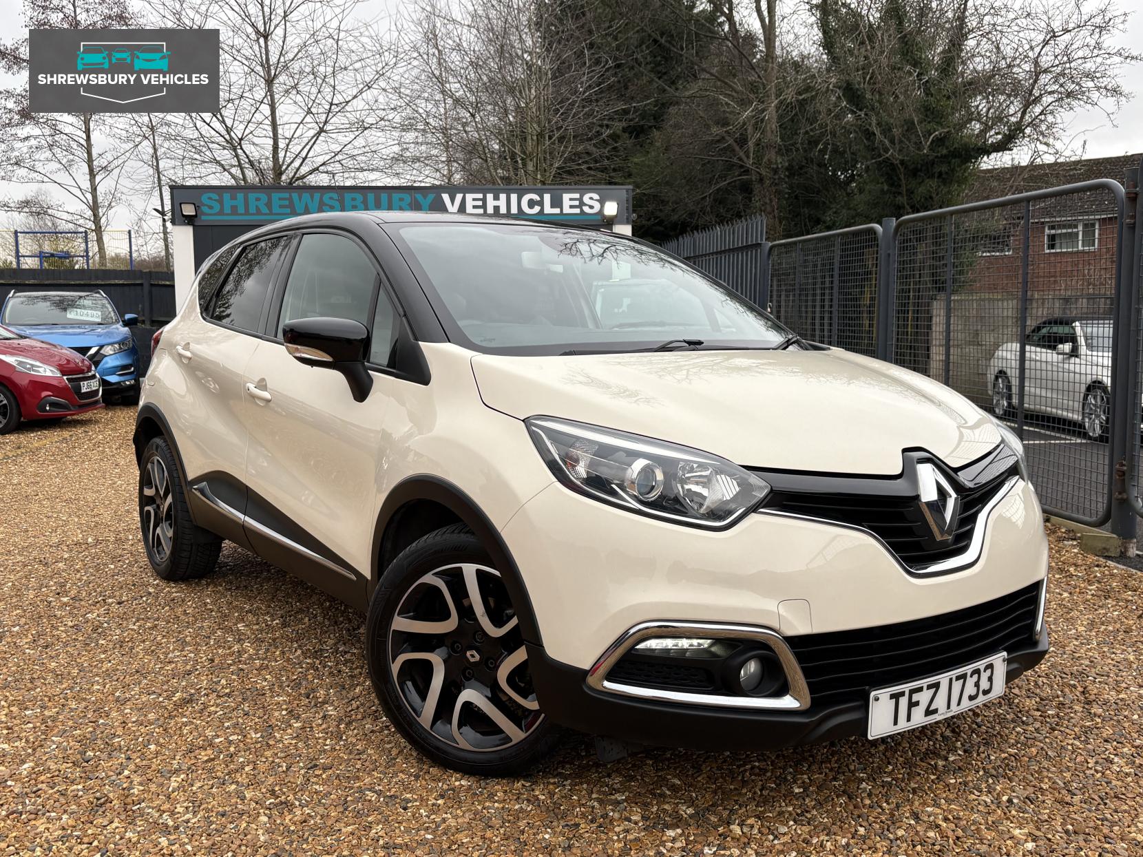 Renault Captur 1.5 dCi ENERGY Dynamique S MediaNav SUV 5dr Diesel Manual Euro 5 (s/s) (90 ps)