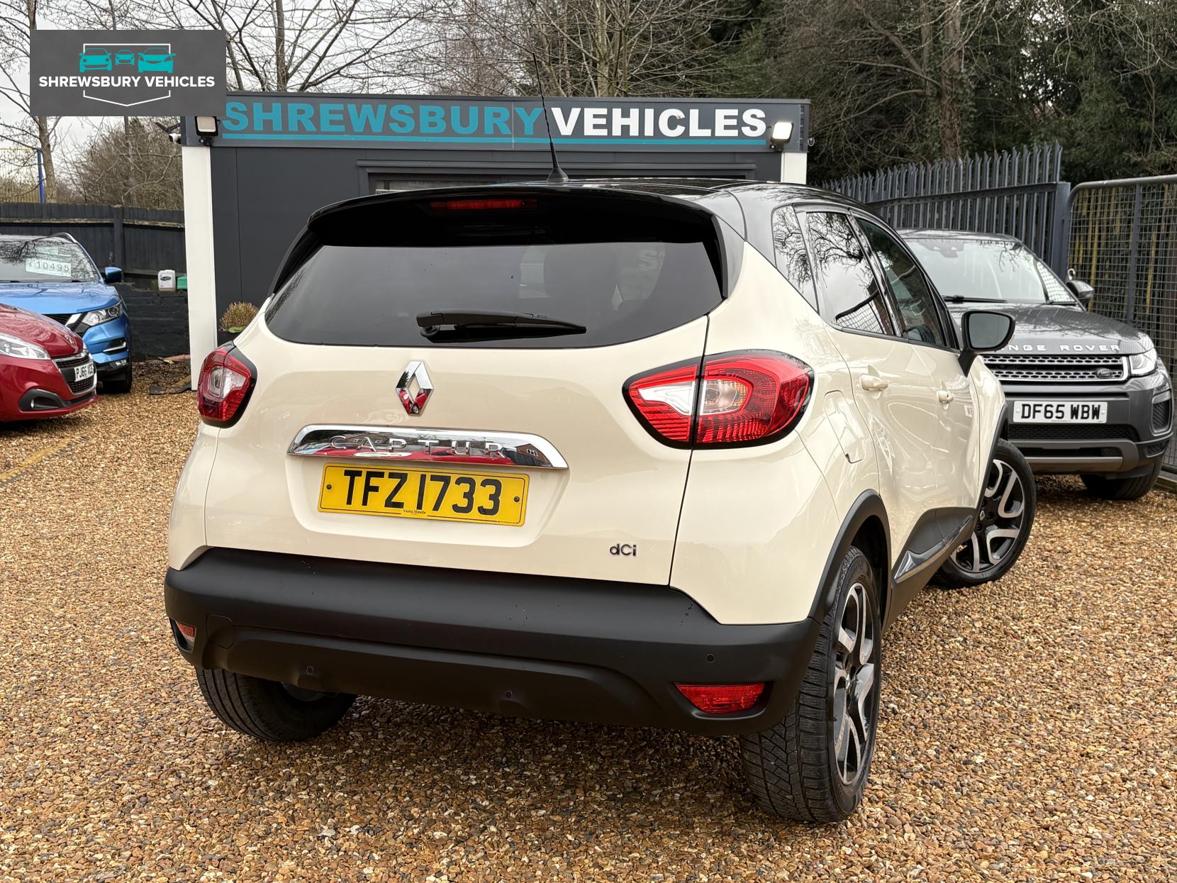 Renault Captur 1.5 dCi ENERGY Dynamique S MediaNav SUV 5dr Diesel Manual Euro 5 (s/s) (90 ps)