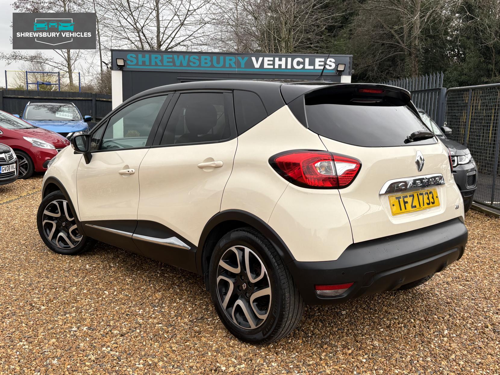 Renault Captur 1.5 dCi ENERGY Dynamique S MediaNav SUV 5dr Diesel Manual Euro 5 (s/s) (90 ps)